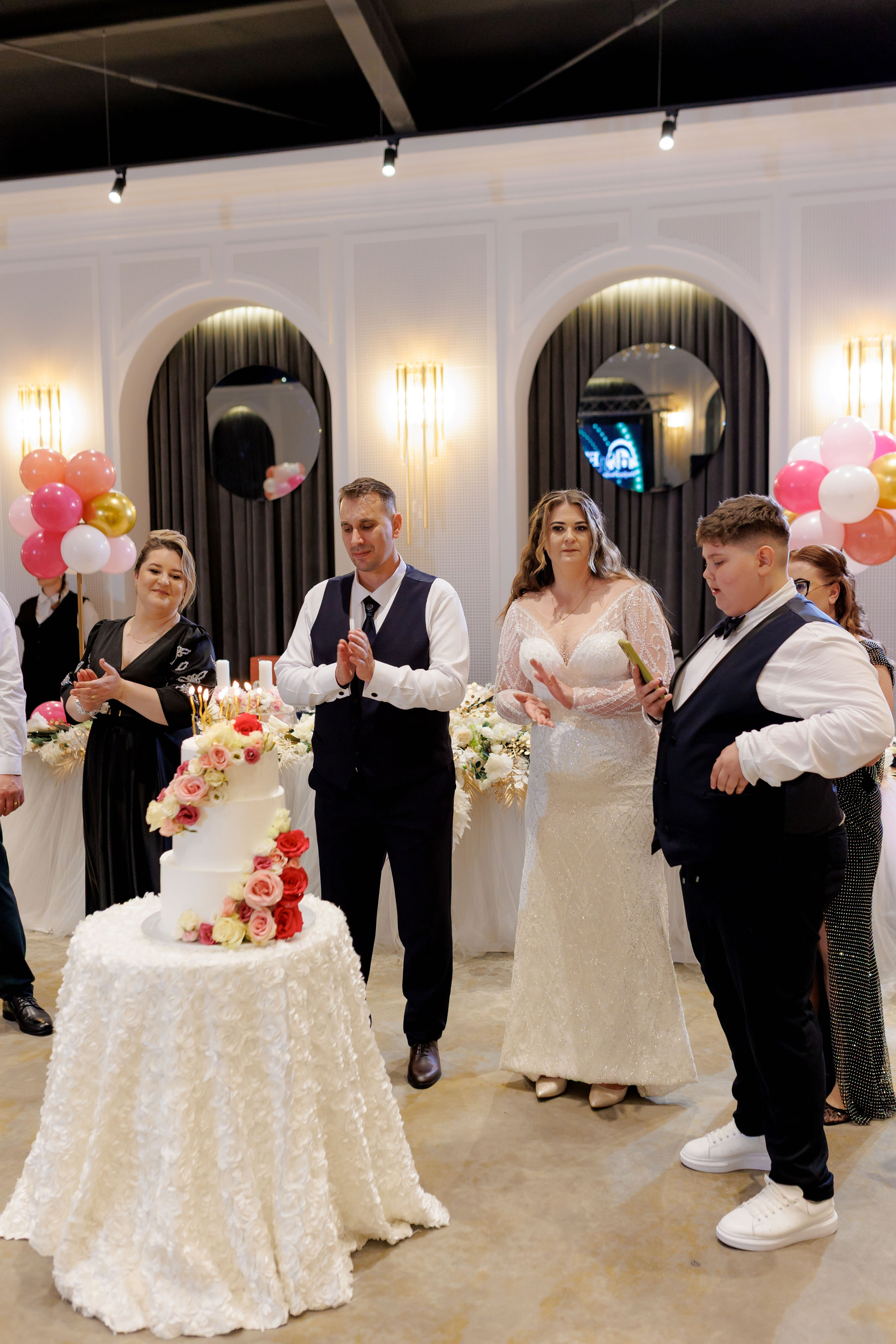 Povestea voastră, regizată de noi |Cristi Turculet Videograf Nuntă Suceava | wedding highlight. Servicii foto-video profesionale, pentru momente de neuitat