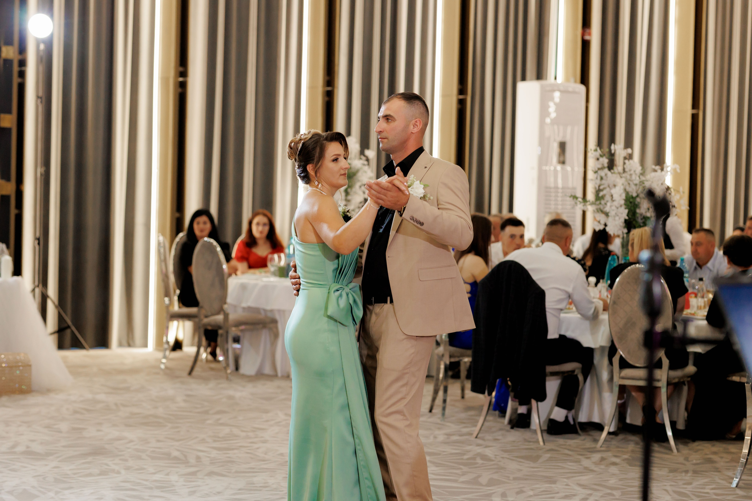 Nunta Nicoleta & Răzvan | Fotografie & Videografie Profesională. Servicii foto-video profesionale, pentru momente de neuitat