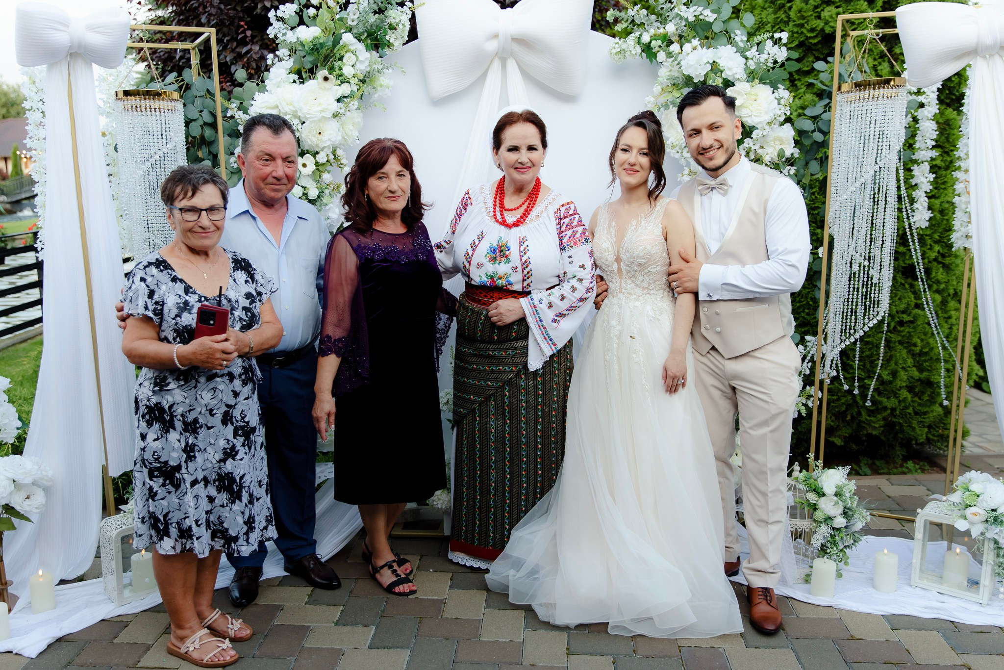 Ioana & Ionuț | Nuntă de poveste la Păstrăvăria Poiana din Mălini județul Suceava. Servicii foto-video profesionale, pentru momente de neuitat