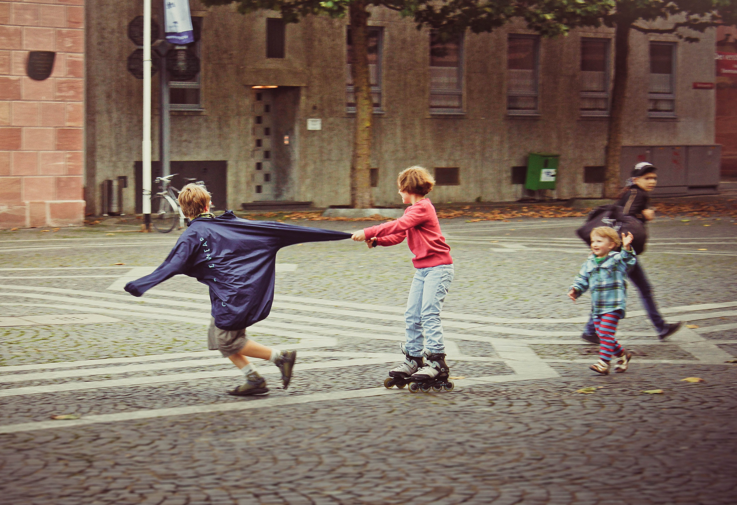 ГЕРМАНИЯ. Стрит-фотография, полная абсурда, идиотизма и красоты
