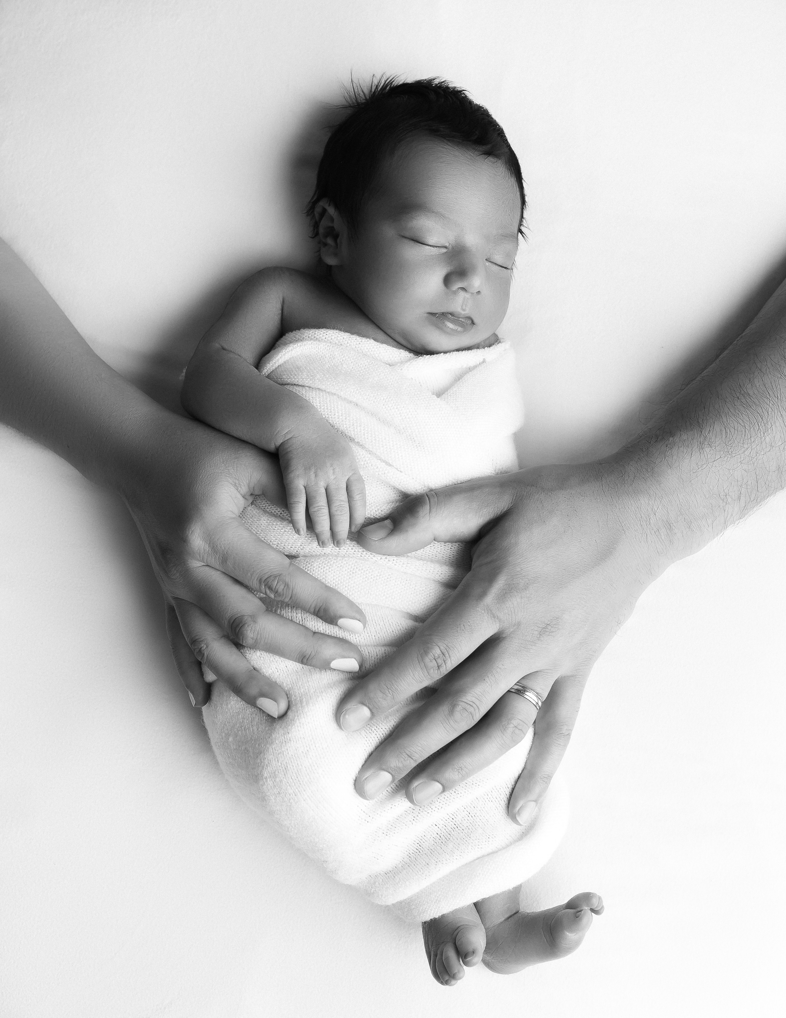 Lifestyle newborn. Los Angeles maternity, boudoir and family photographer