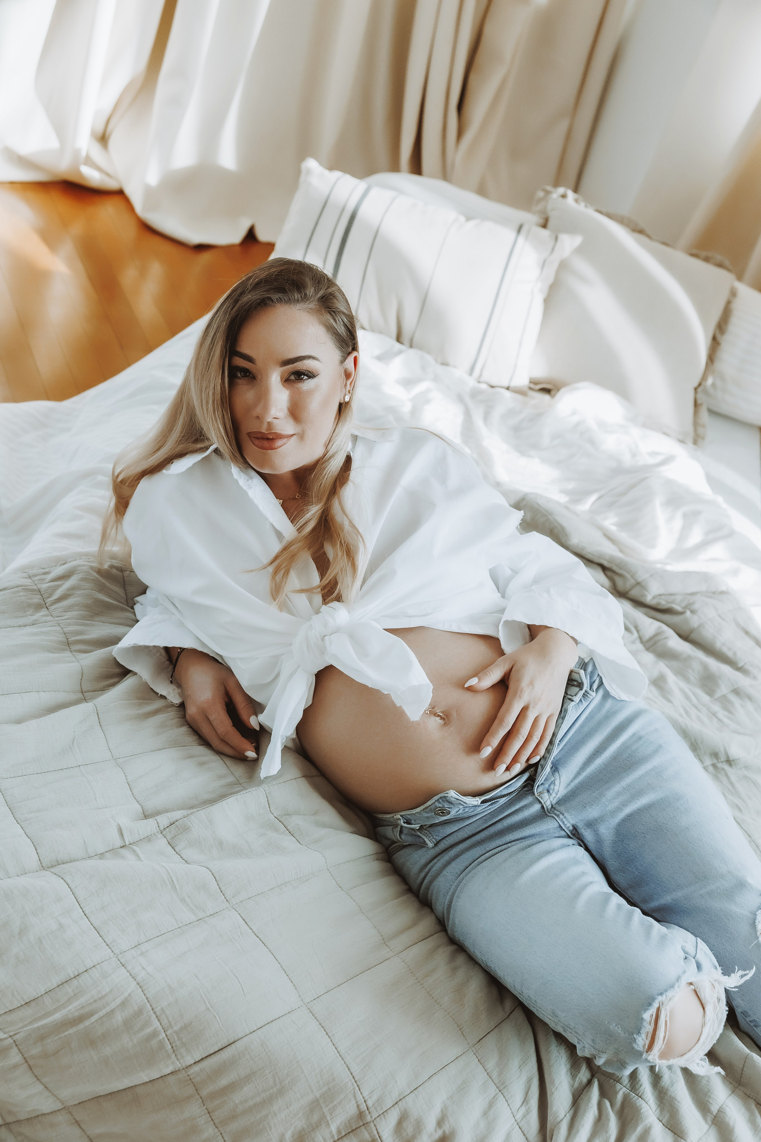 Бремена фотосесия в студио. Фотограф Ирина Йотова