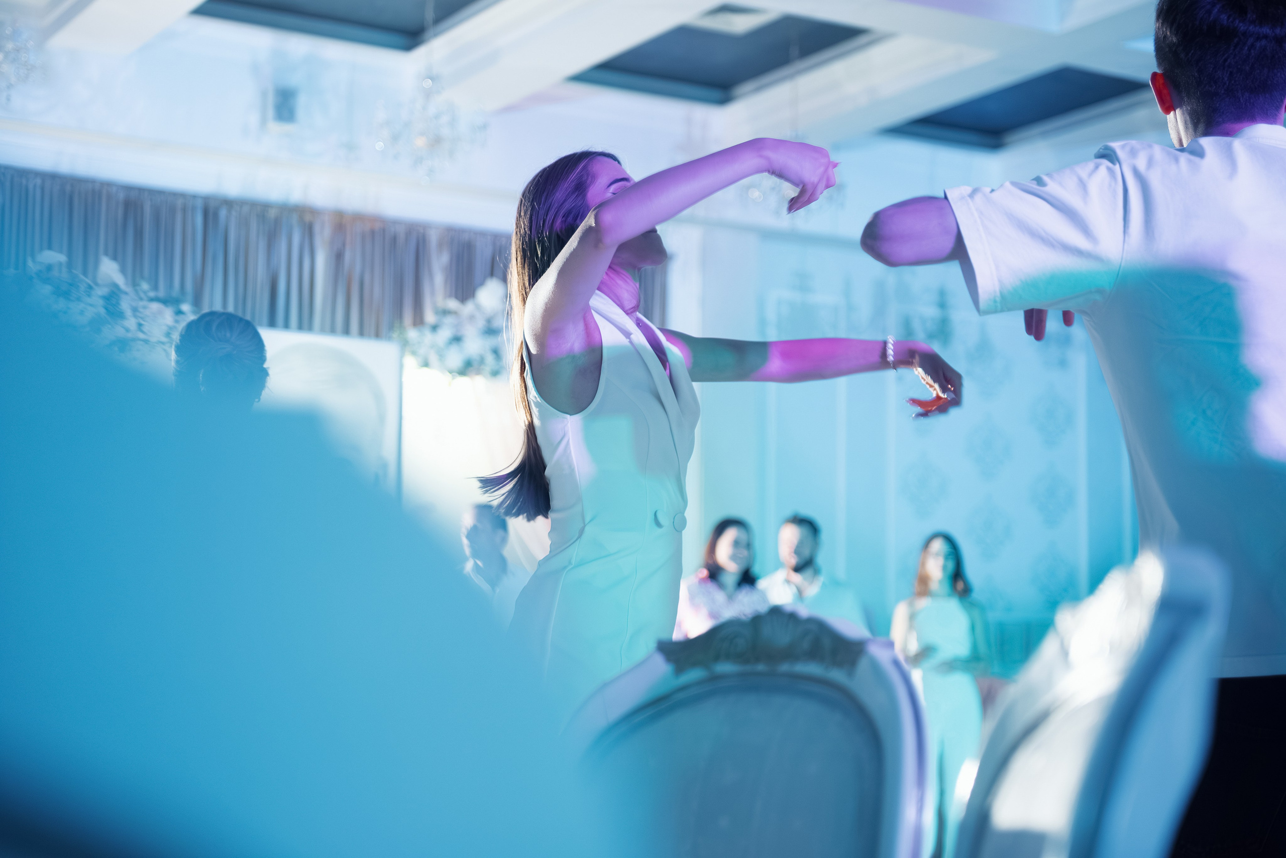 Съемка кресбин организация и проведение торжеств. Zauglom — креативная продакшн-компания полного цикла