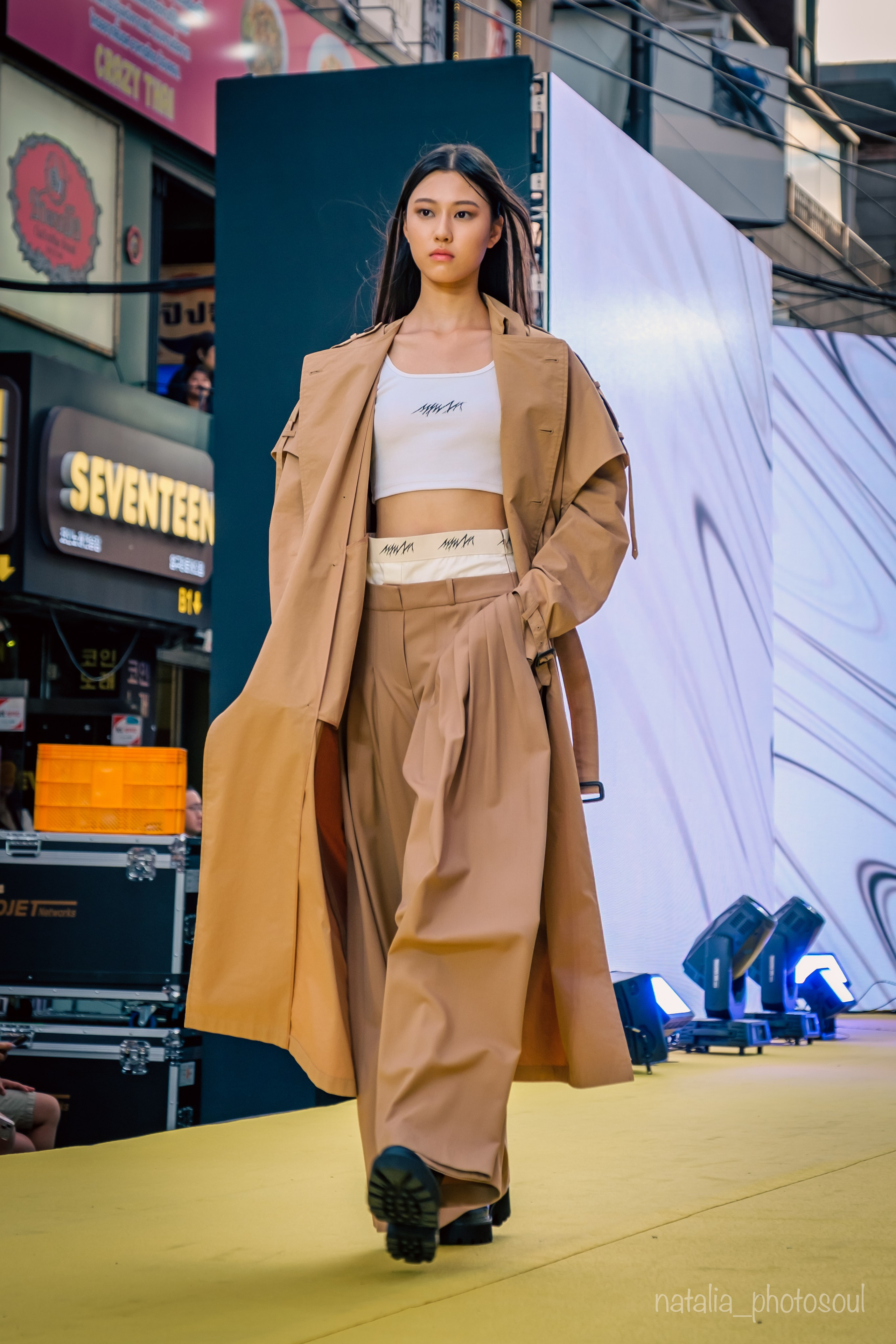 GANGNAM FASHION FESTA`24: 므아므 박현. Photographer in Seoul Dobrokvashina Natalya