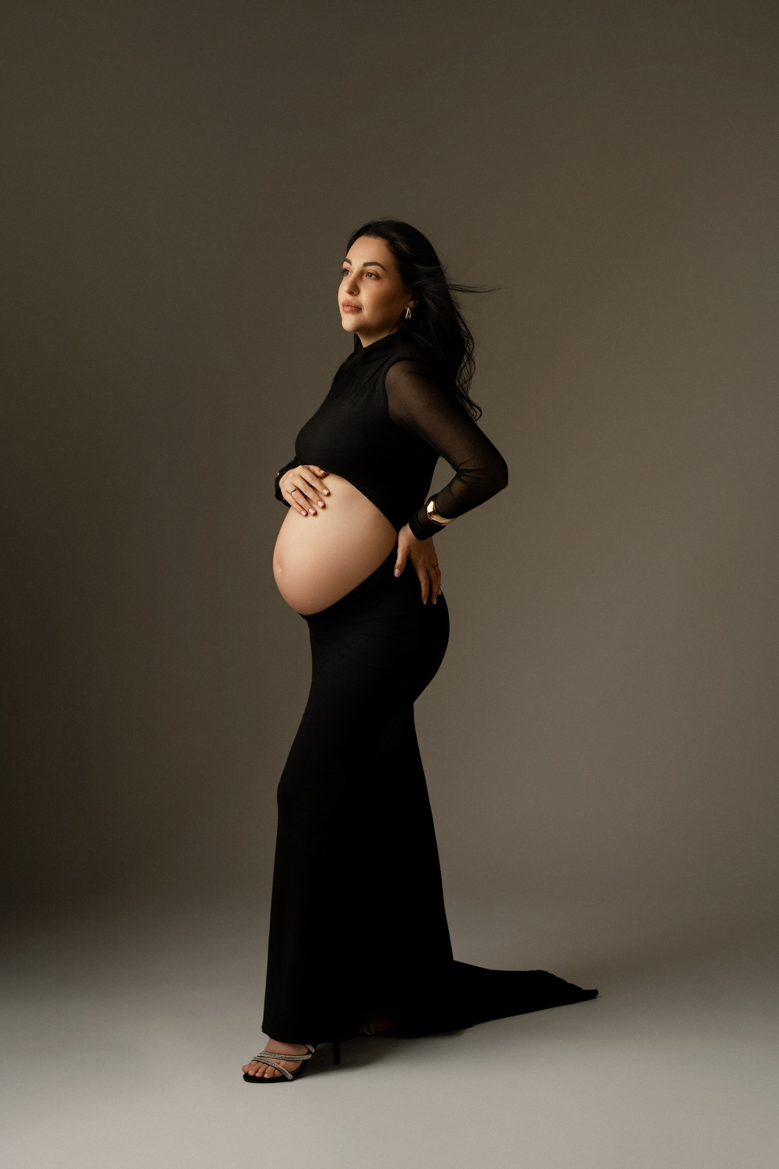 Photographe grossesse Paris, Pregnancy photographer Paris. Photographer in Paris