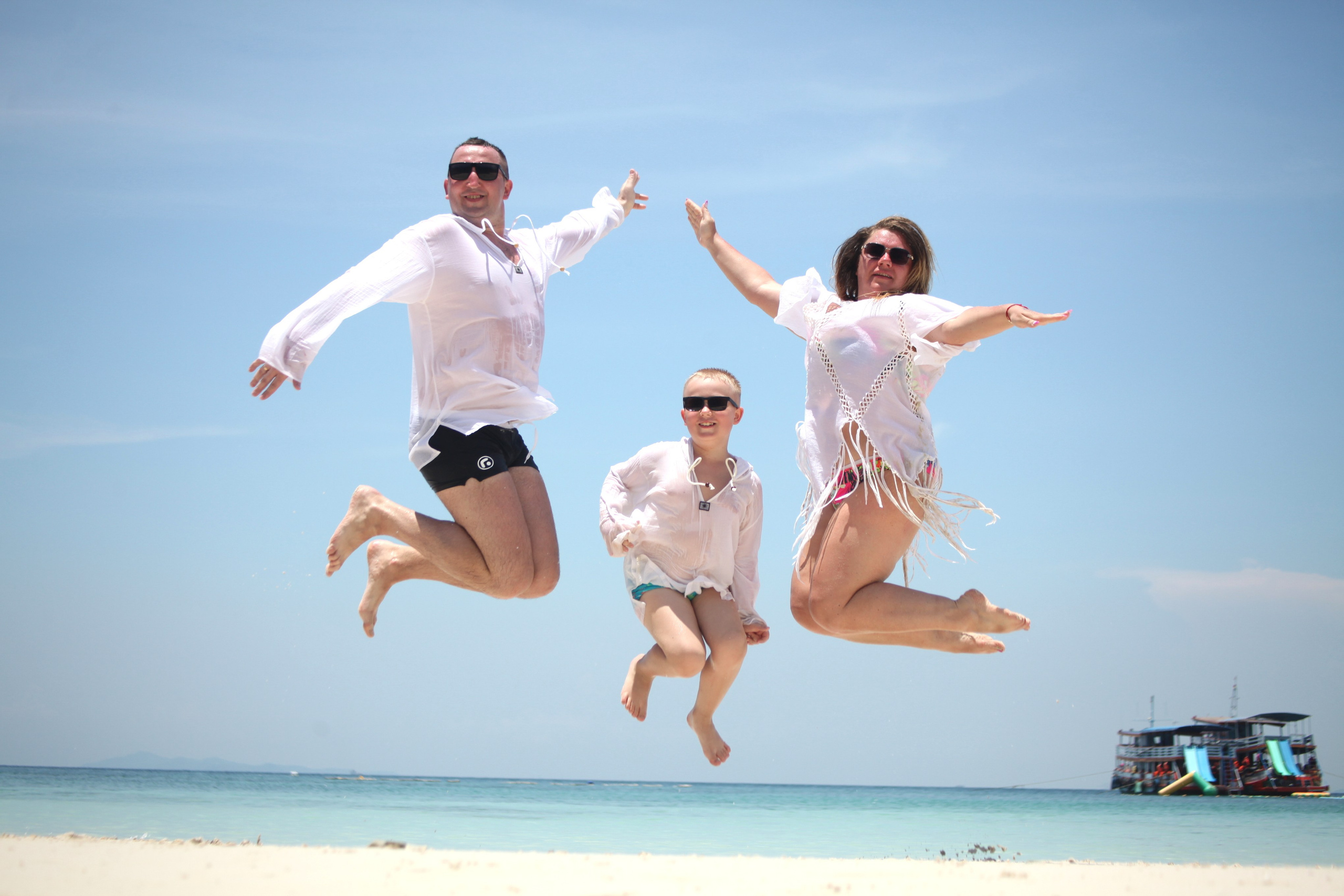 Сергей, Катя, Максим. Сайт Валентина Картунчикова