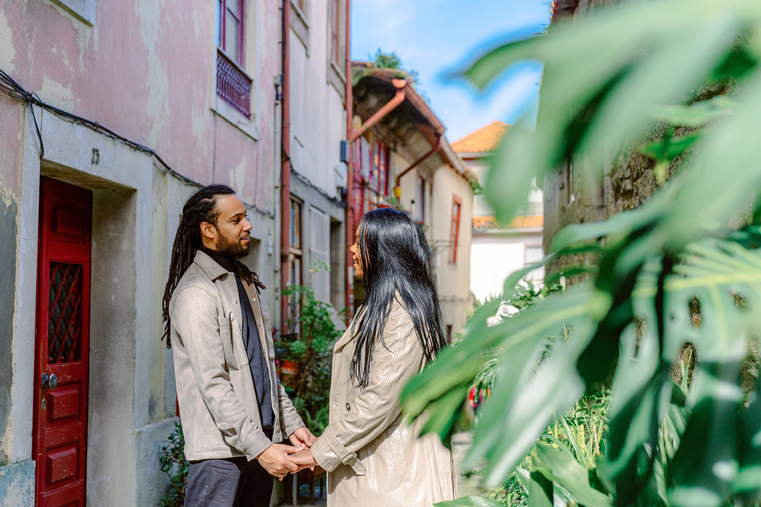 Natalie & Michael in Porto. Porto Travel Photographer | Couples & Vacation Photos in Portugal — WePortugal