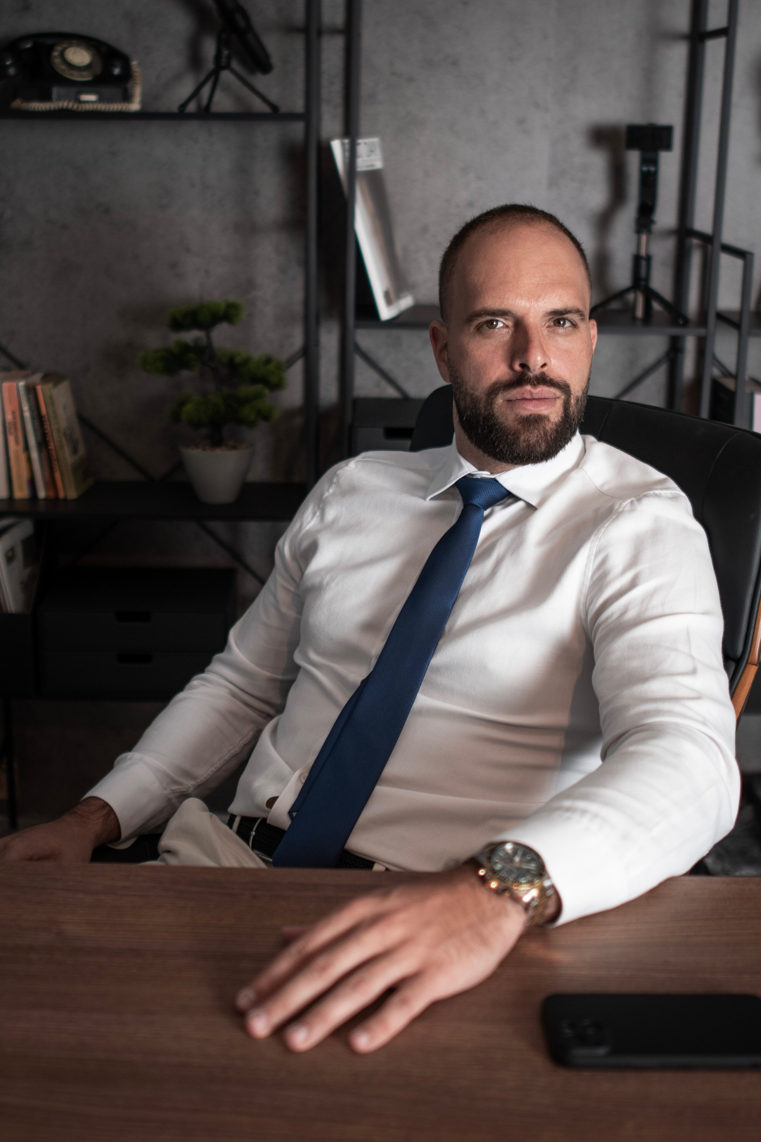 Business portrait in Sofia. Photographer in Sofia Irina Shadurskaya