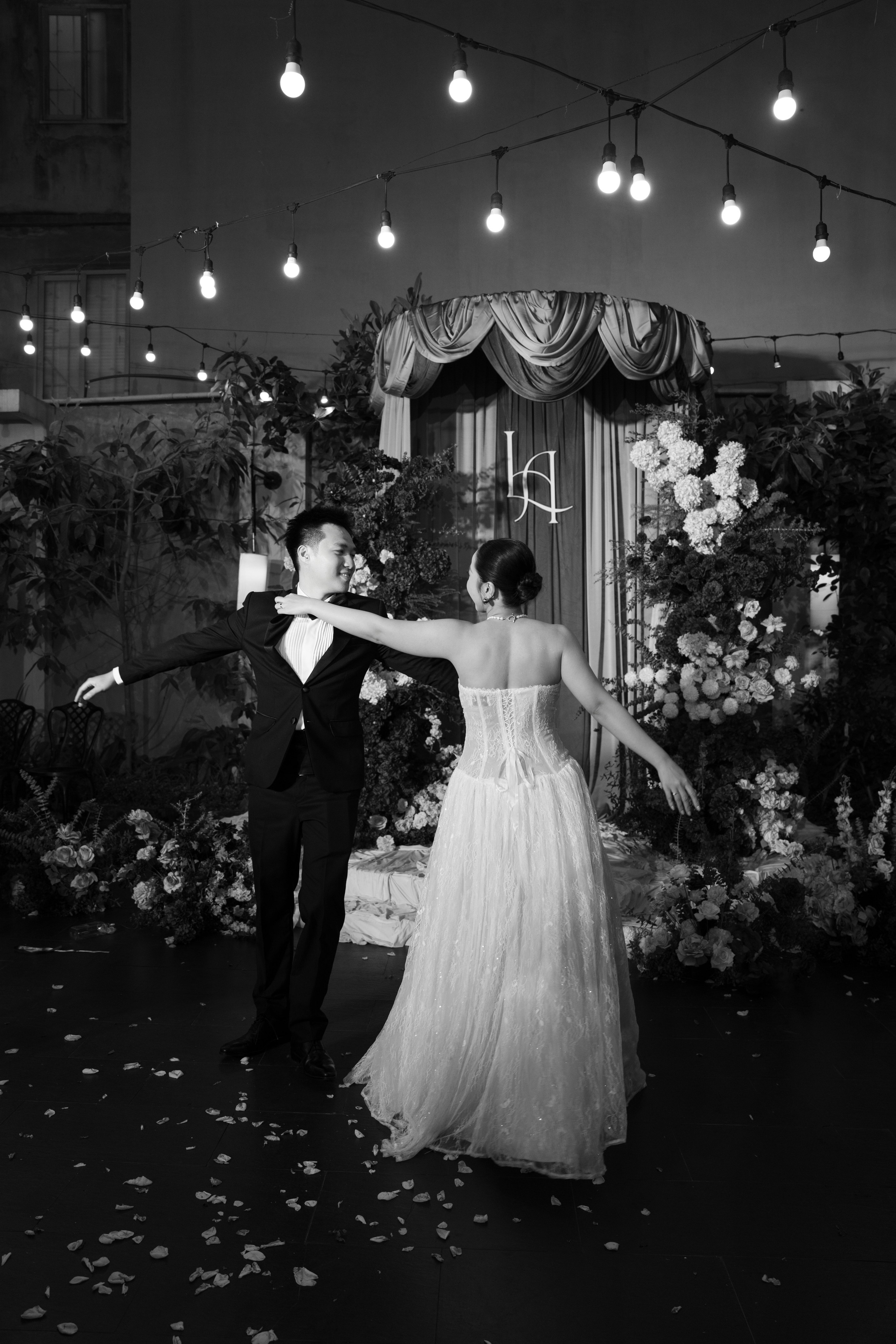 Quan + HienAnh | Photojournalism. BenColor Studio