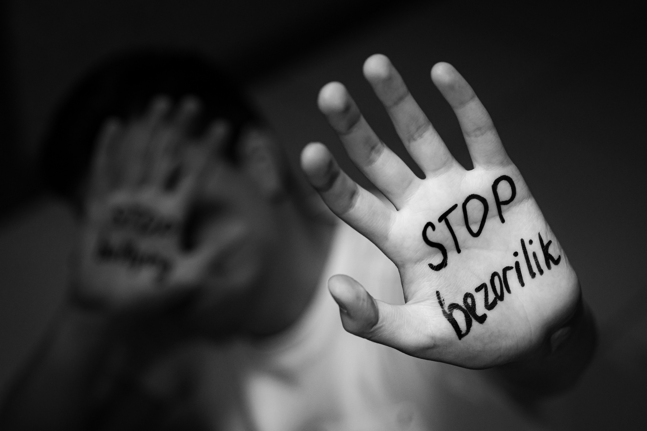 О чём плачут школьные стены: буллинг в Узбекистане. Георгий Намазов | Фотограф в Ташкенте