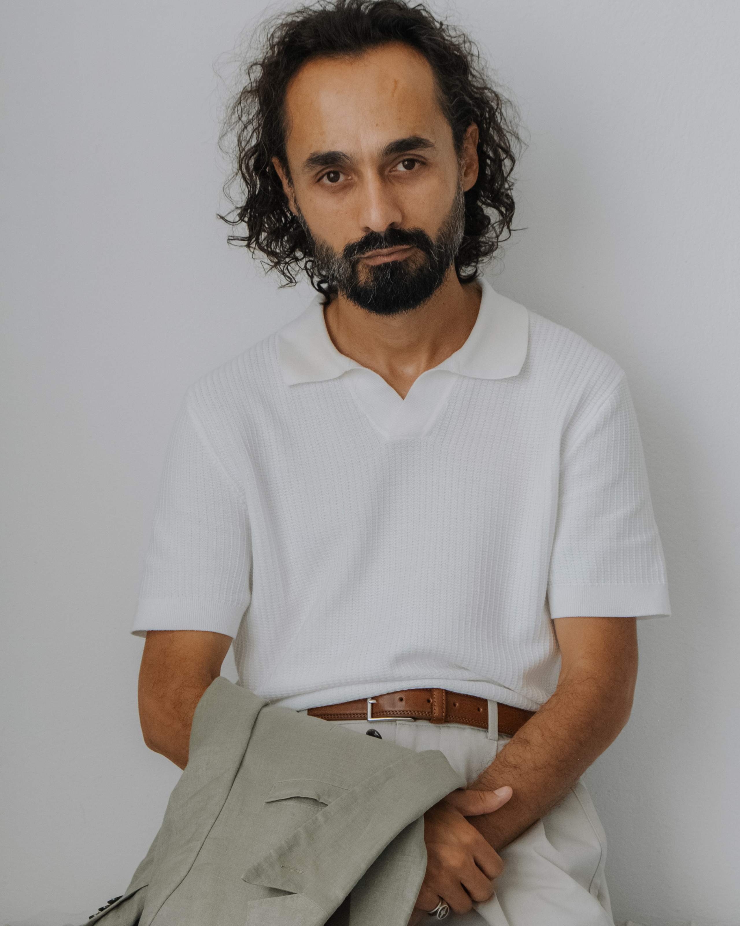 Male portrait. Professional photographer in Prague Valeriia Usoltseva