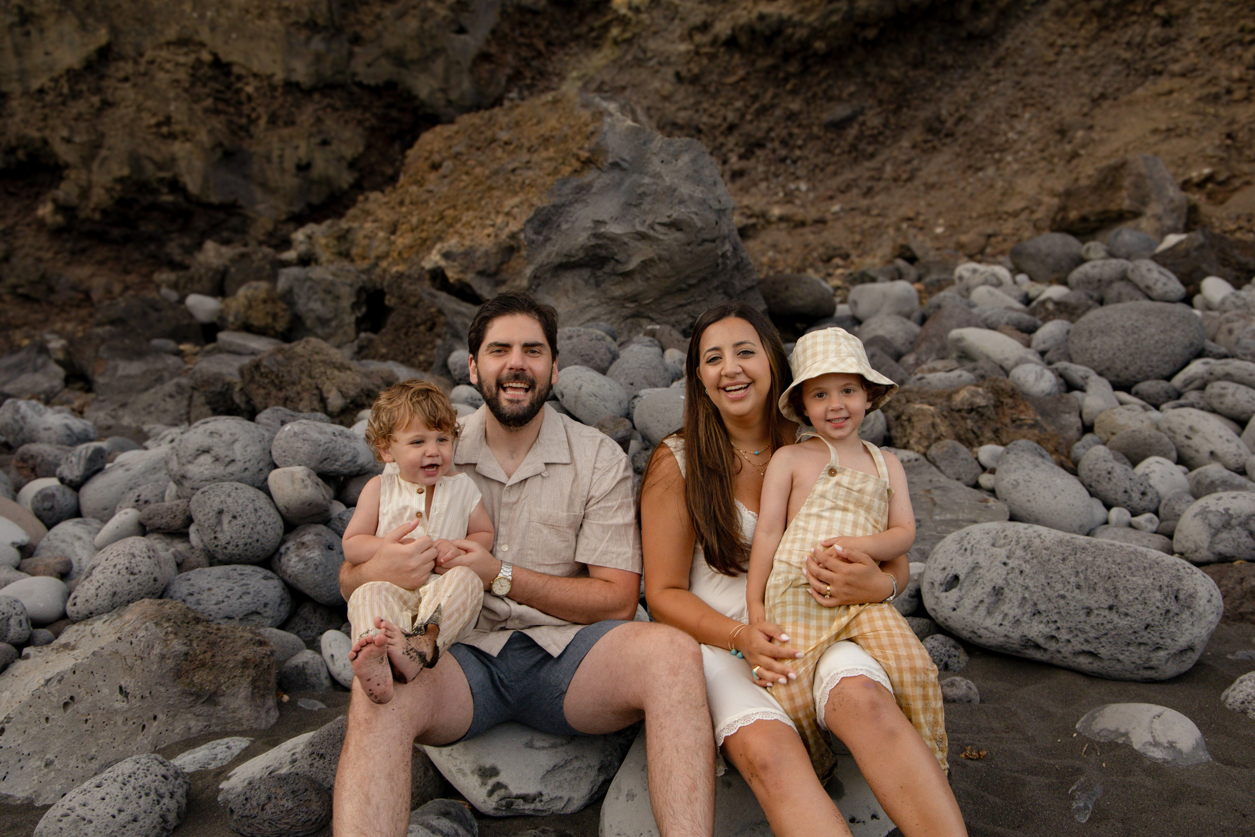 Jessica, Brian, Theo & Charlie. IRINA KALMYKOVA | PHOTOGRAPHER AZORES