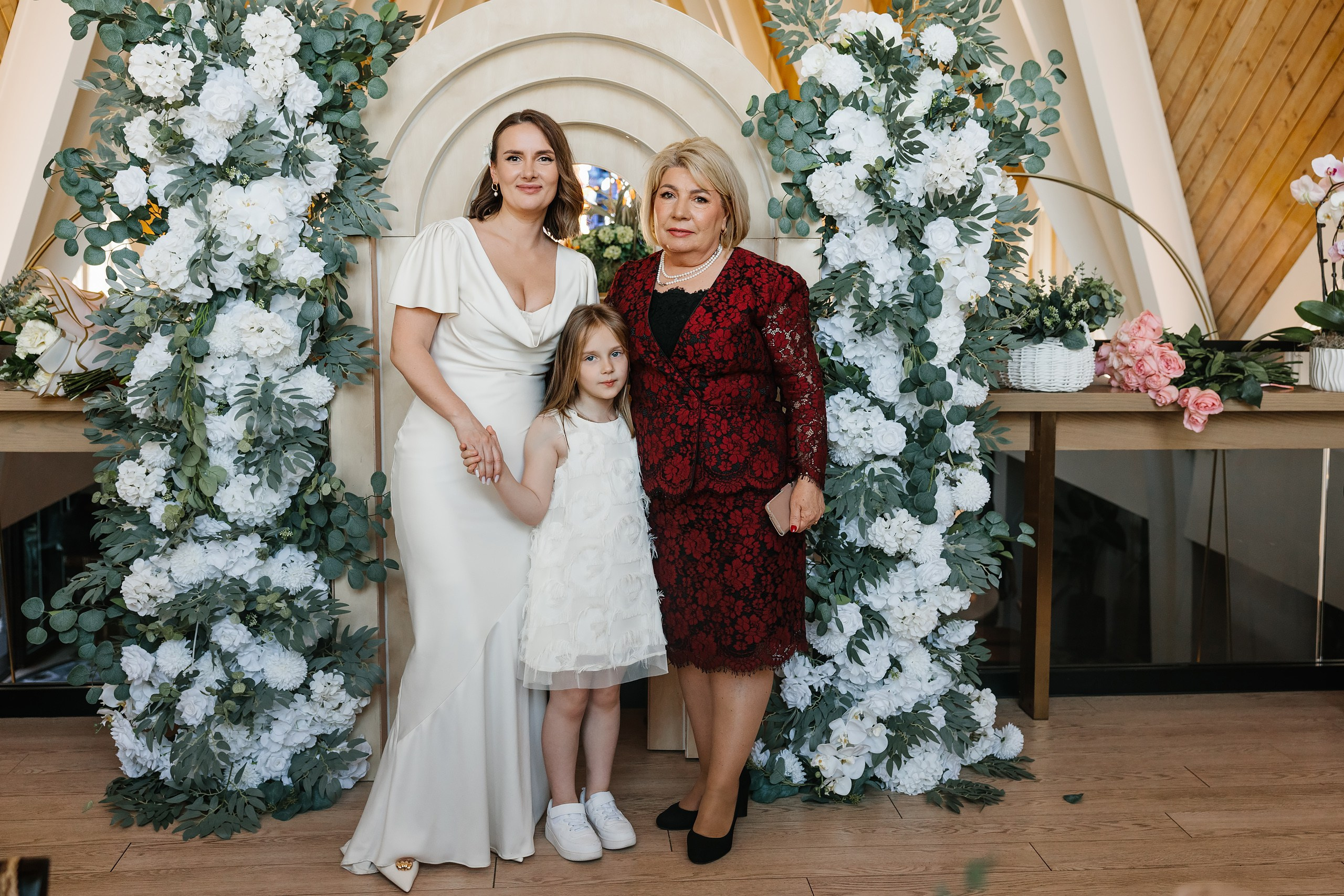 04.27.2025 Wedding. Wedding family event photographer in Chicago Nick Yushevich