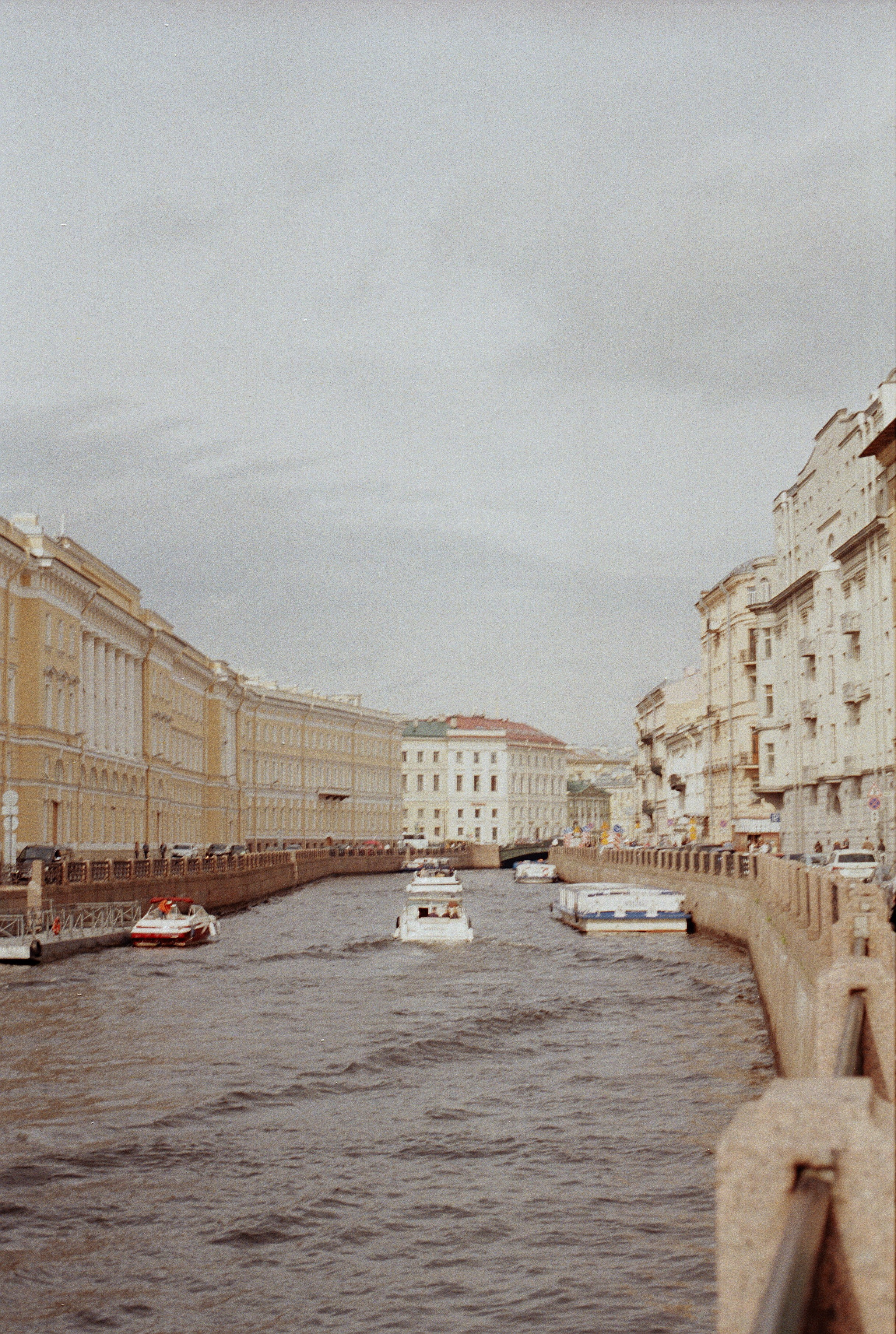 Saint-Petersburg (2020-2023)_1. Elena Zykova film photographer in London