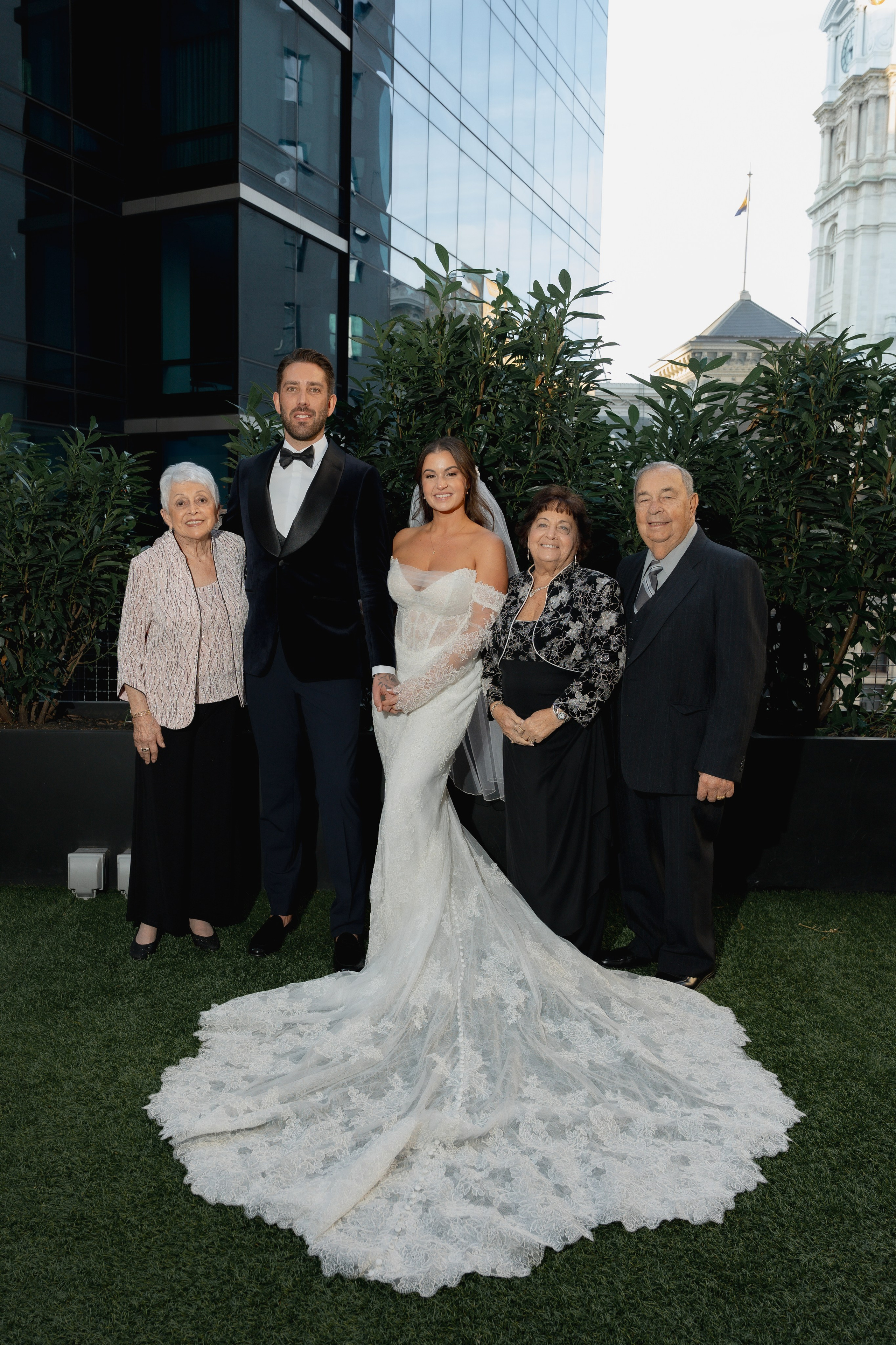 Leigh and Jennifer wedding day. Anna Krasnova Wedding photographer