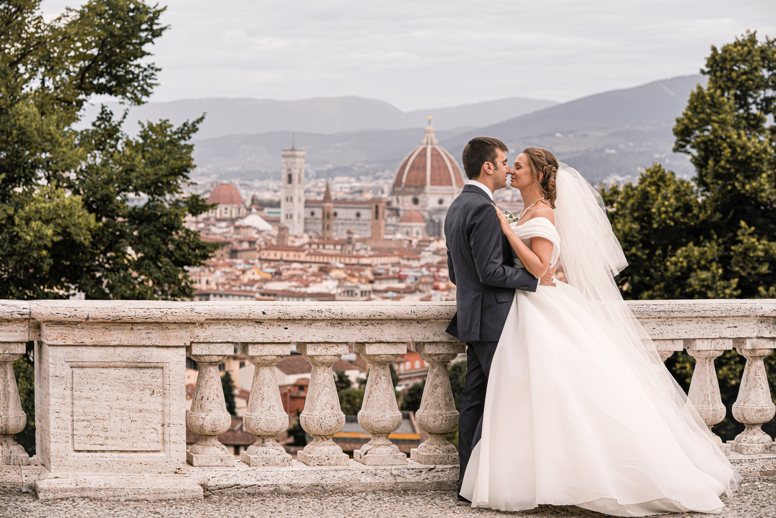 . #фотографрим #фотографвриме #фотосессиявриме #elopementvideographer #elopementphotographer #фотографпалермо #фотографсицилия #фотосессиярим #фотографвиталии #фотографиталия  #photographeritaly #римфотограф#photographerrome #фоторим #фотографевропа #римфотограф #русскиевриме  #русскиевиталии #photowalkrome #glamourphoto #romatrastevere