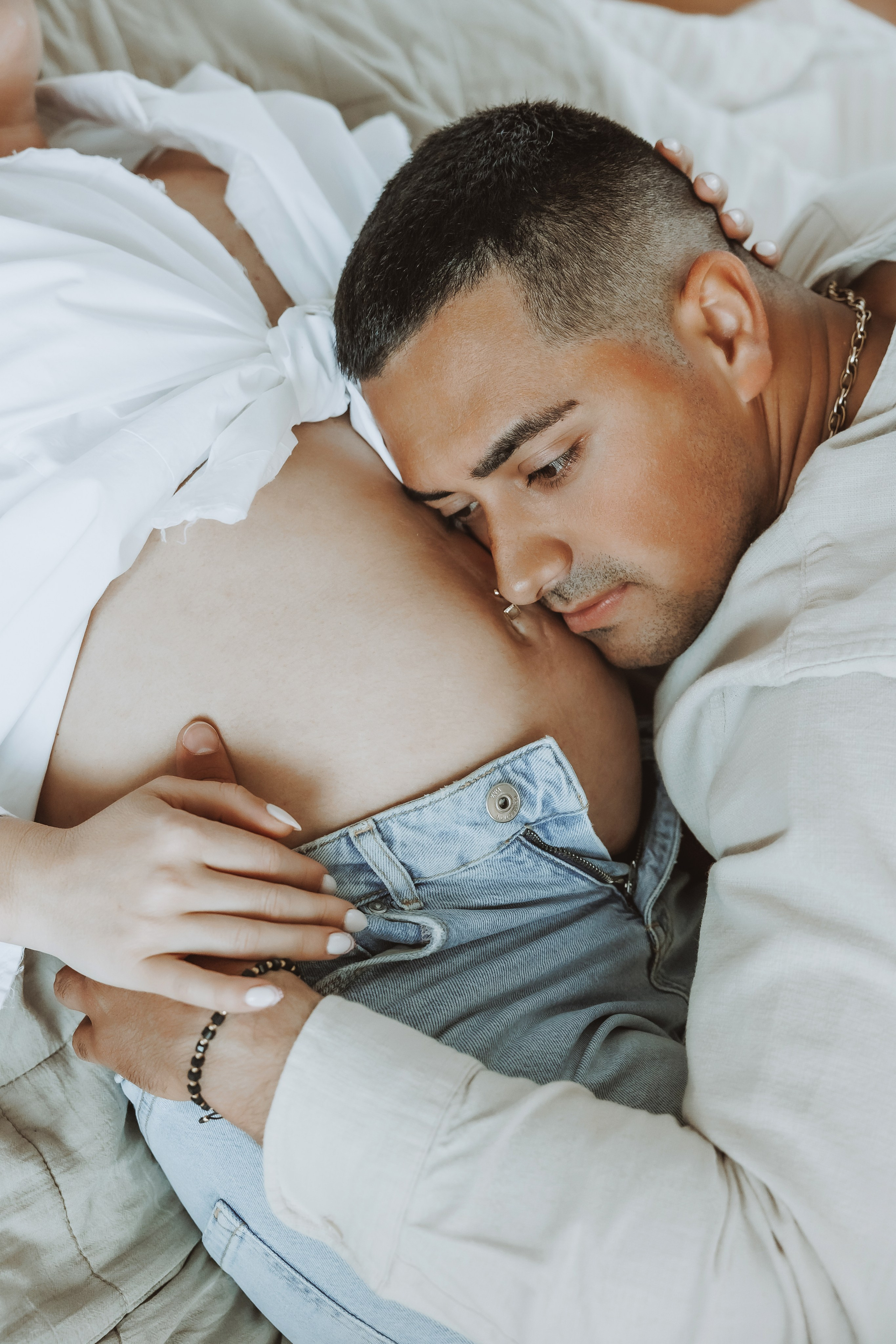 Бремена фотосесия в студио. Фотограф Ирина Йотова