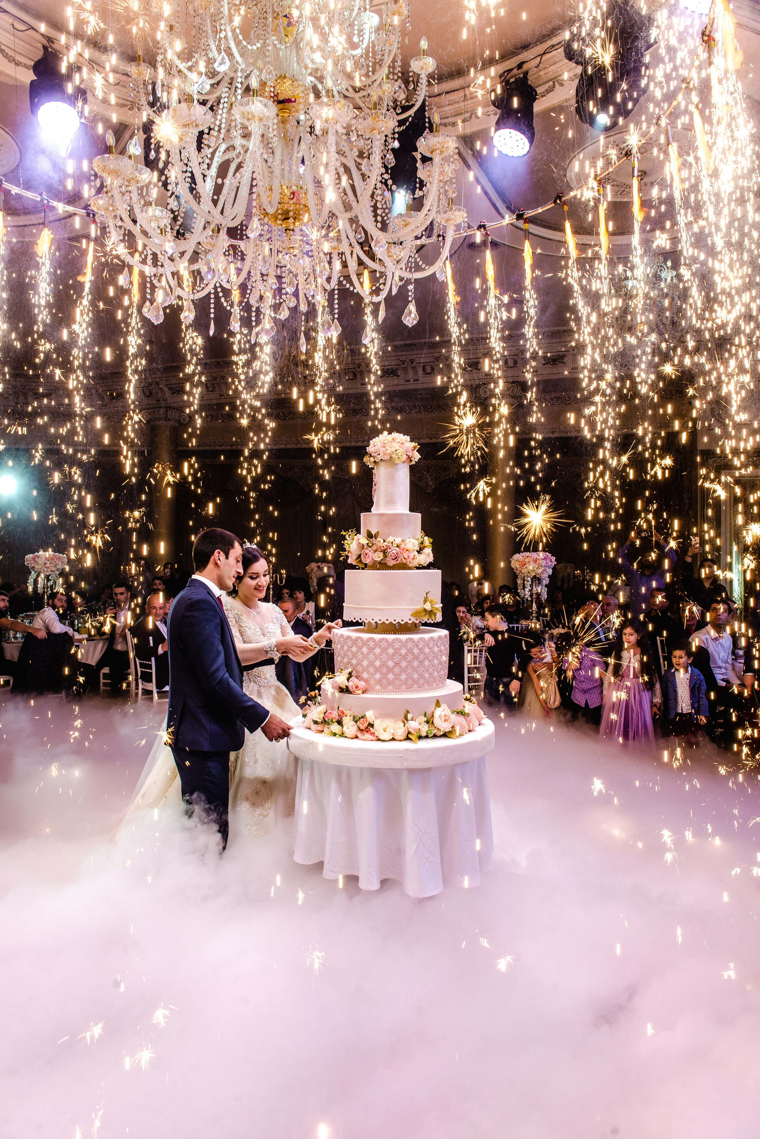 Армянские свадьбы. Свадебный фотограф Ереван Армения. Свадебные фотографы в Грузии, Армении. Макс Коваленко и Лара Татосян. Свадебный видеограф