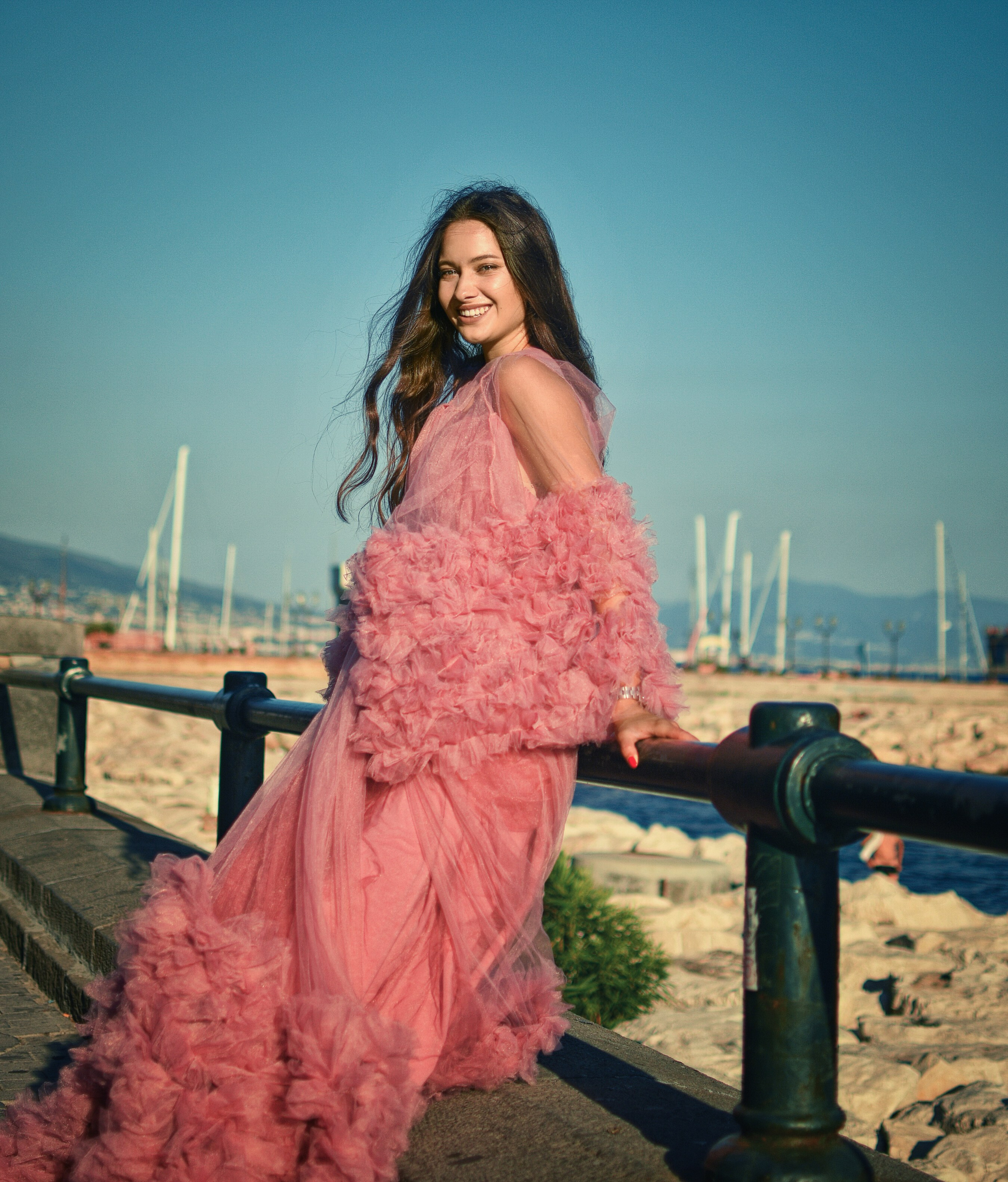Photoshoot in tulle dresses. Фотограф в Неаполе