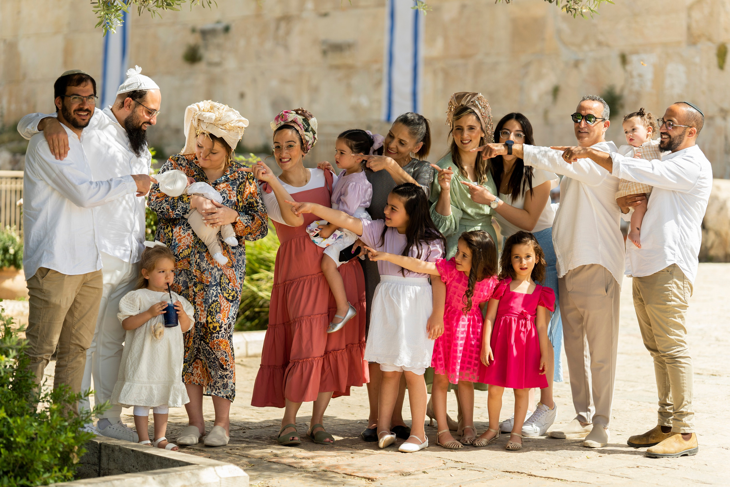 הברית של נחמן חזן. יוסף מזרחי צילום חתונה, ברית וזוגיות. צלם מקצועי שאוהב להוציא אתכם הכי יפים ברגעים הכי מרגשים