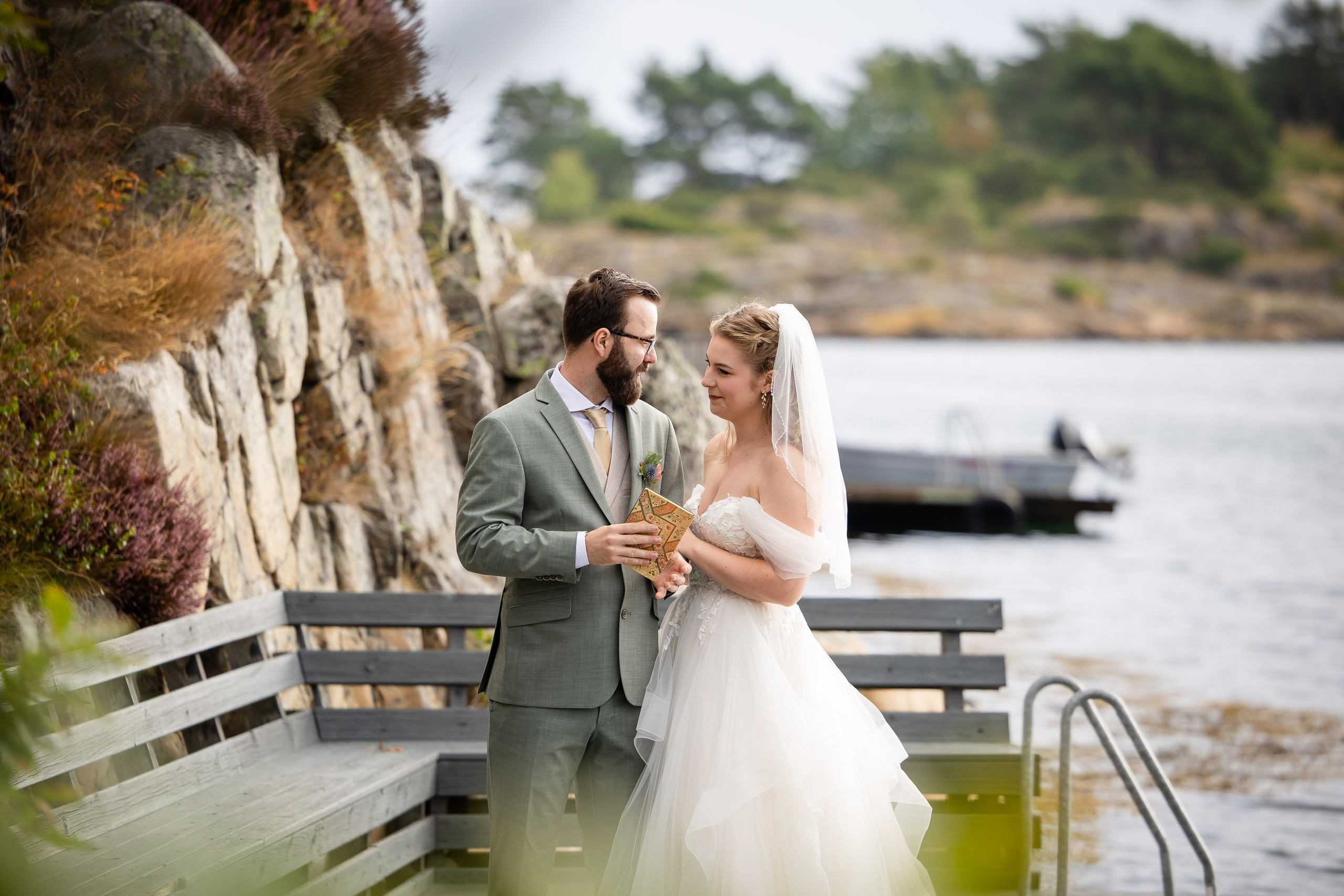 Bryllupsfotografering på Tromøya i Arendal. Bryllupsfotograf i Oslo og Rogaland — Meisal Media