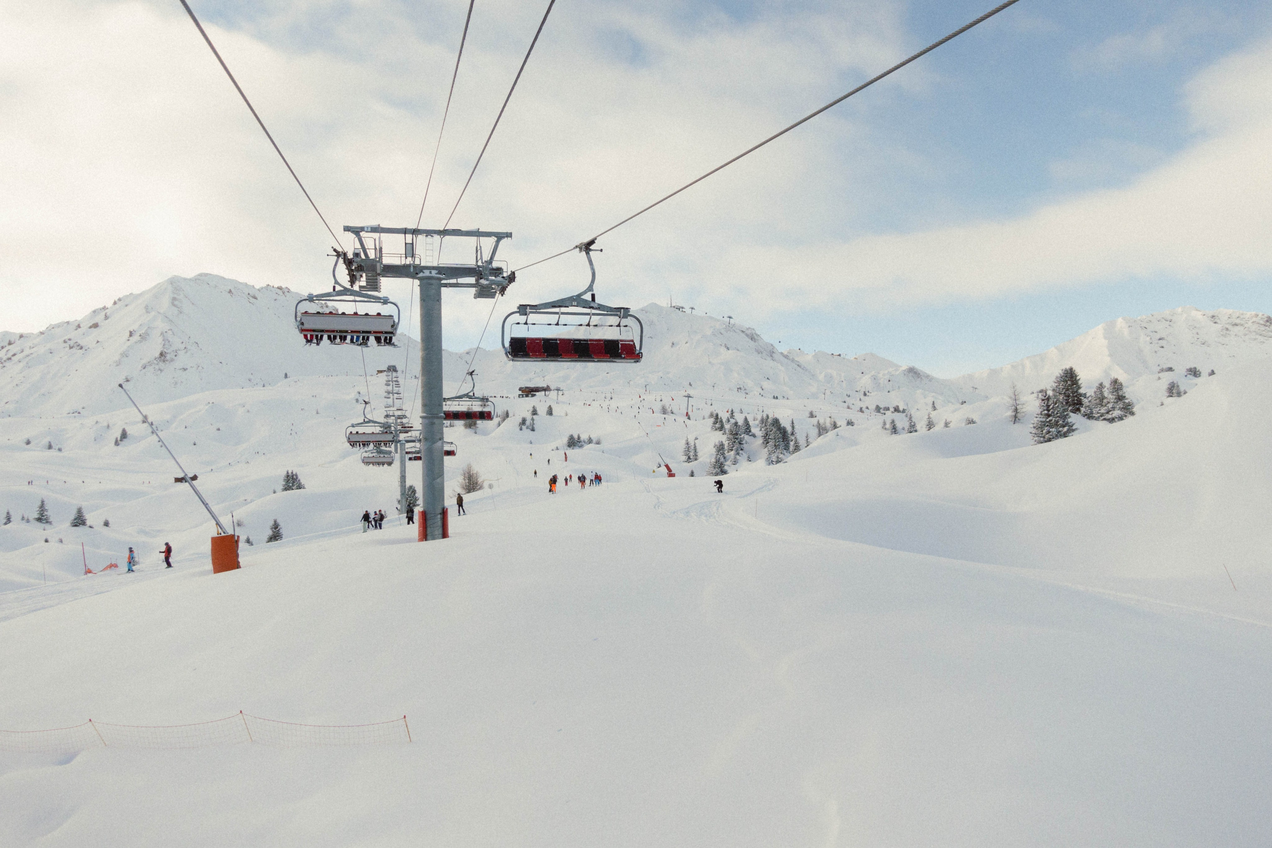 Ski. Weeding photographer / event / portrait