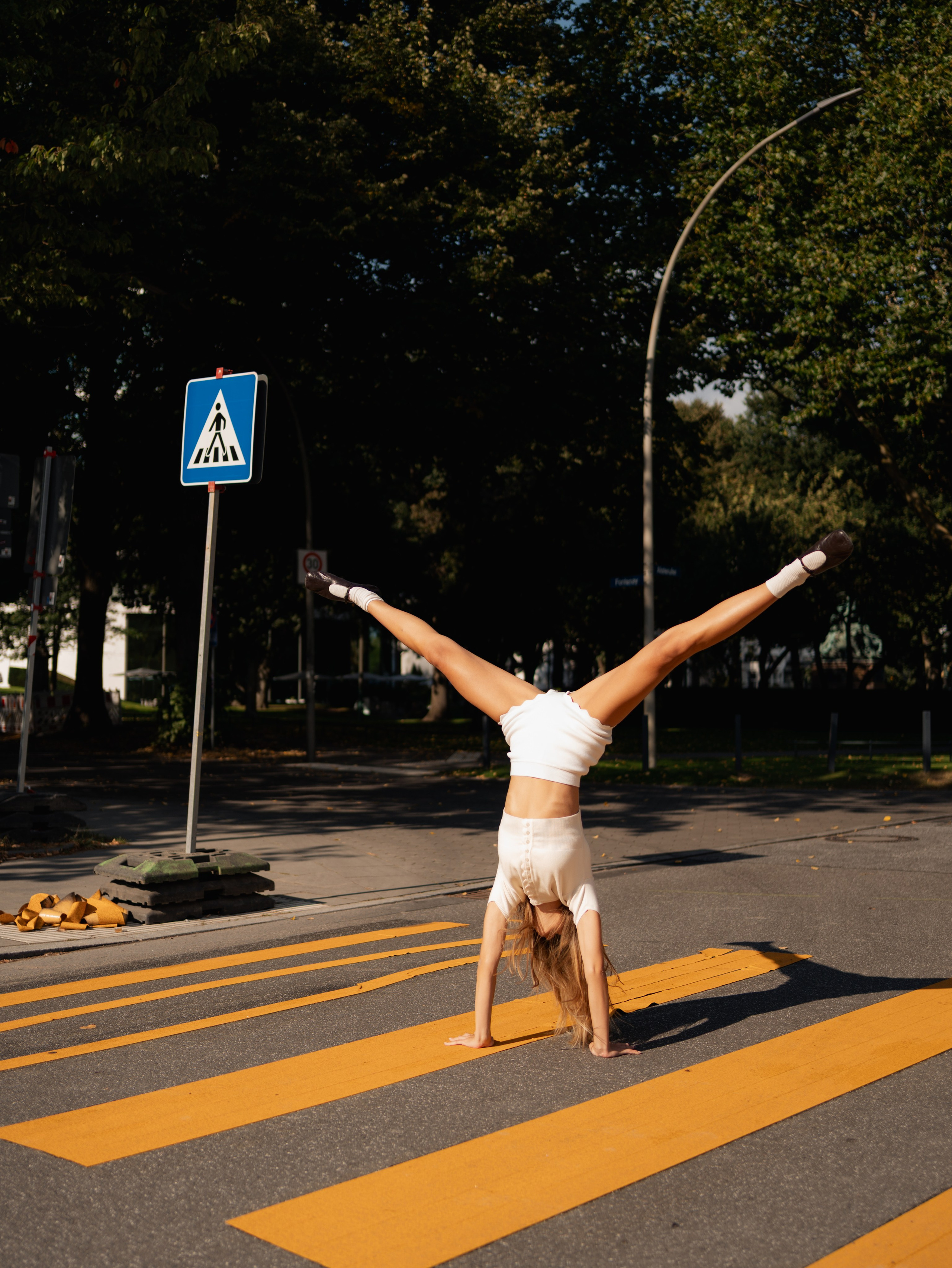 Reflections of Summer. Alina Romanova | Creative & Fashion Photographer Hamburg