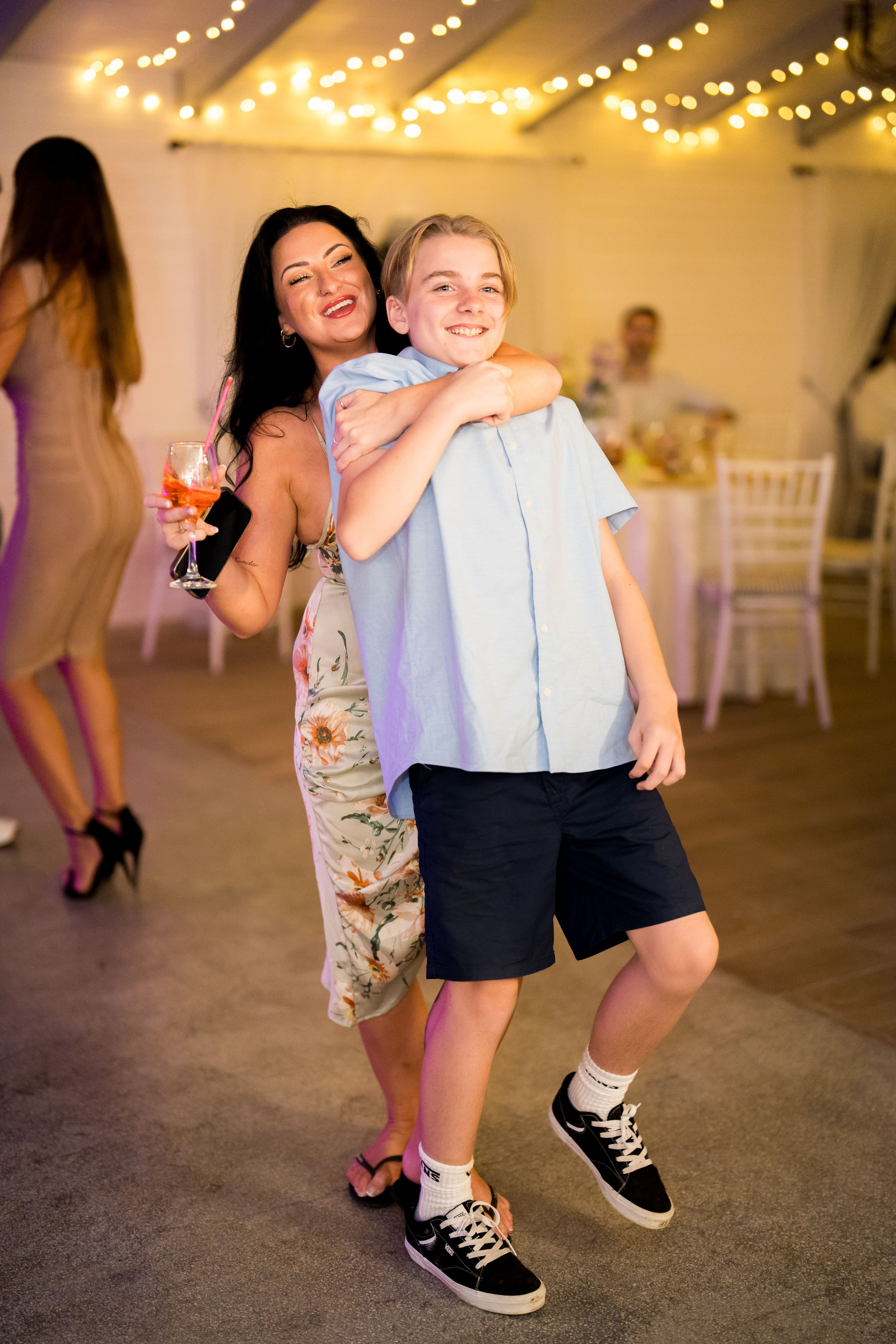 PARTY. Gabriel Florea — Fotograf nuntă București