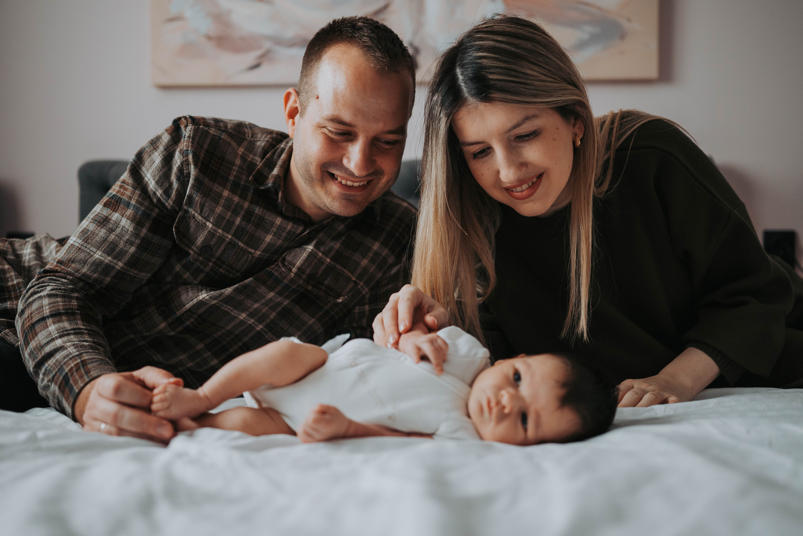 Vuk - fotografisanje bebe kod kuće. Dečiji i porodični fotograf