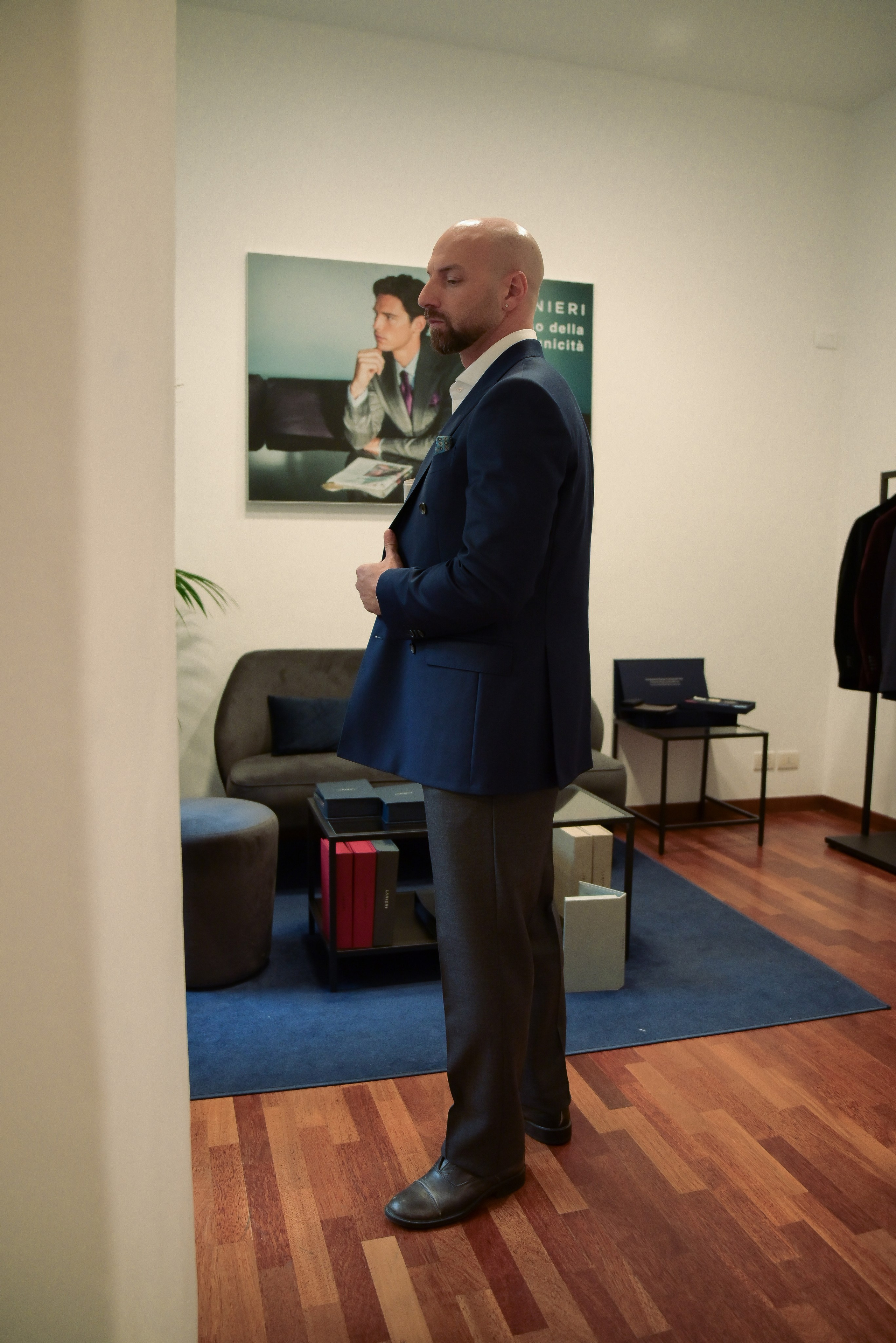 LANIERI - CONTENUTI PER IL PUNTO DI VENDITA DI TORINO