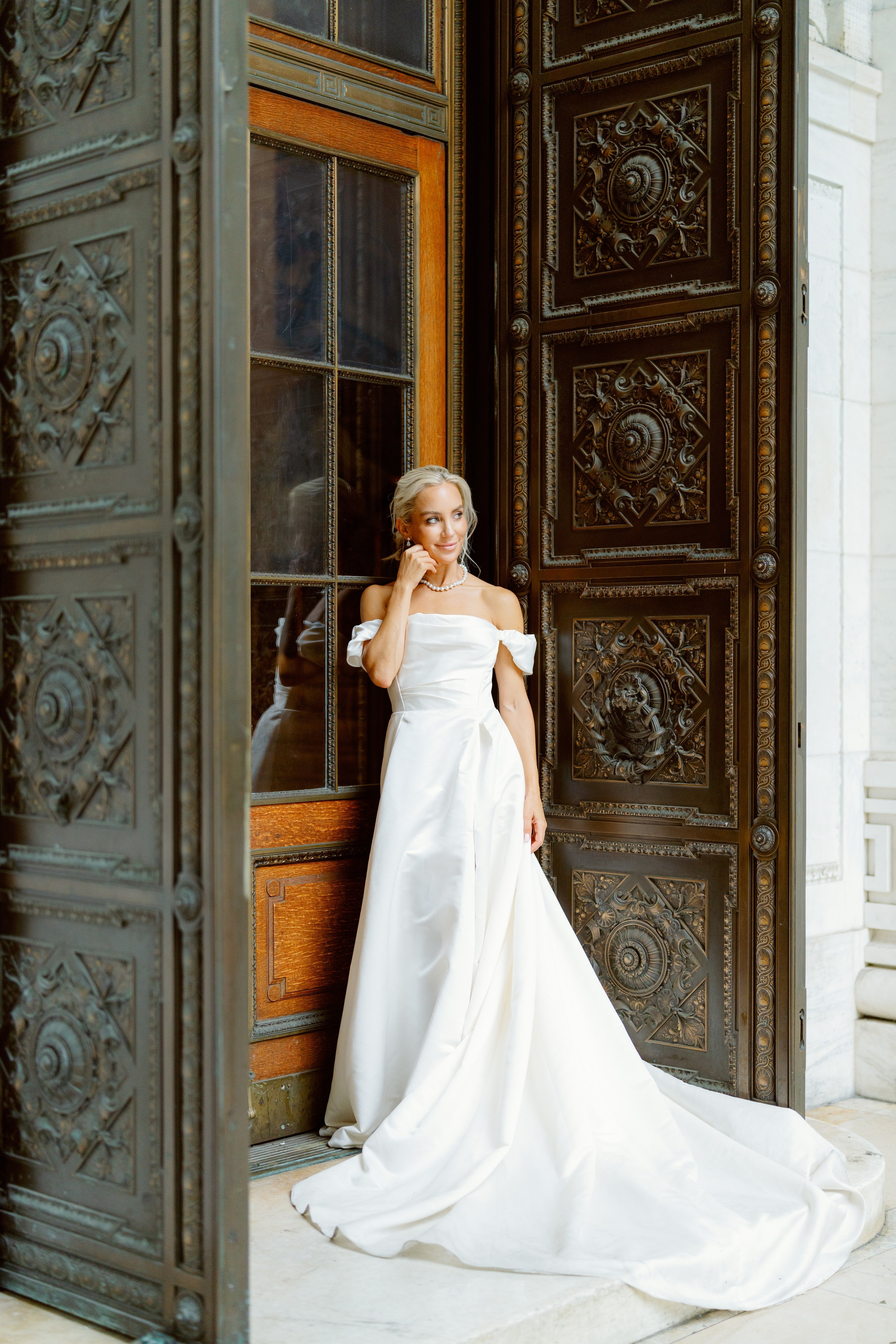 Brianna and Josh’s Manhattan Loft 620 Wedding. Wedding photographer and videographer New York | New Jersey