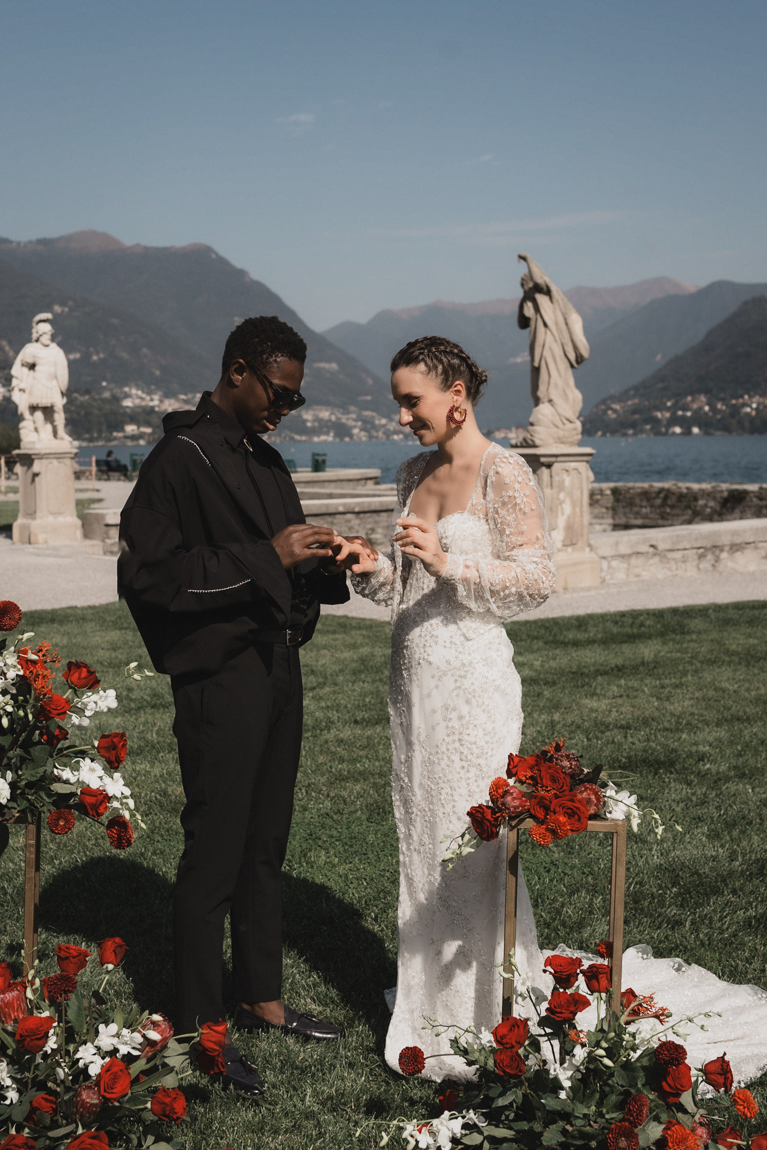 IRINA & AMED • LAKE COMO. PHOTOGRAPHER IN ITALY