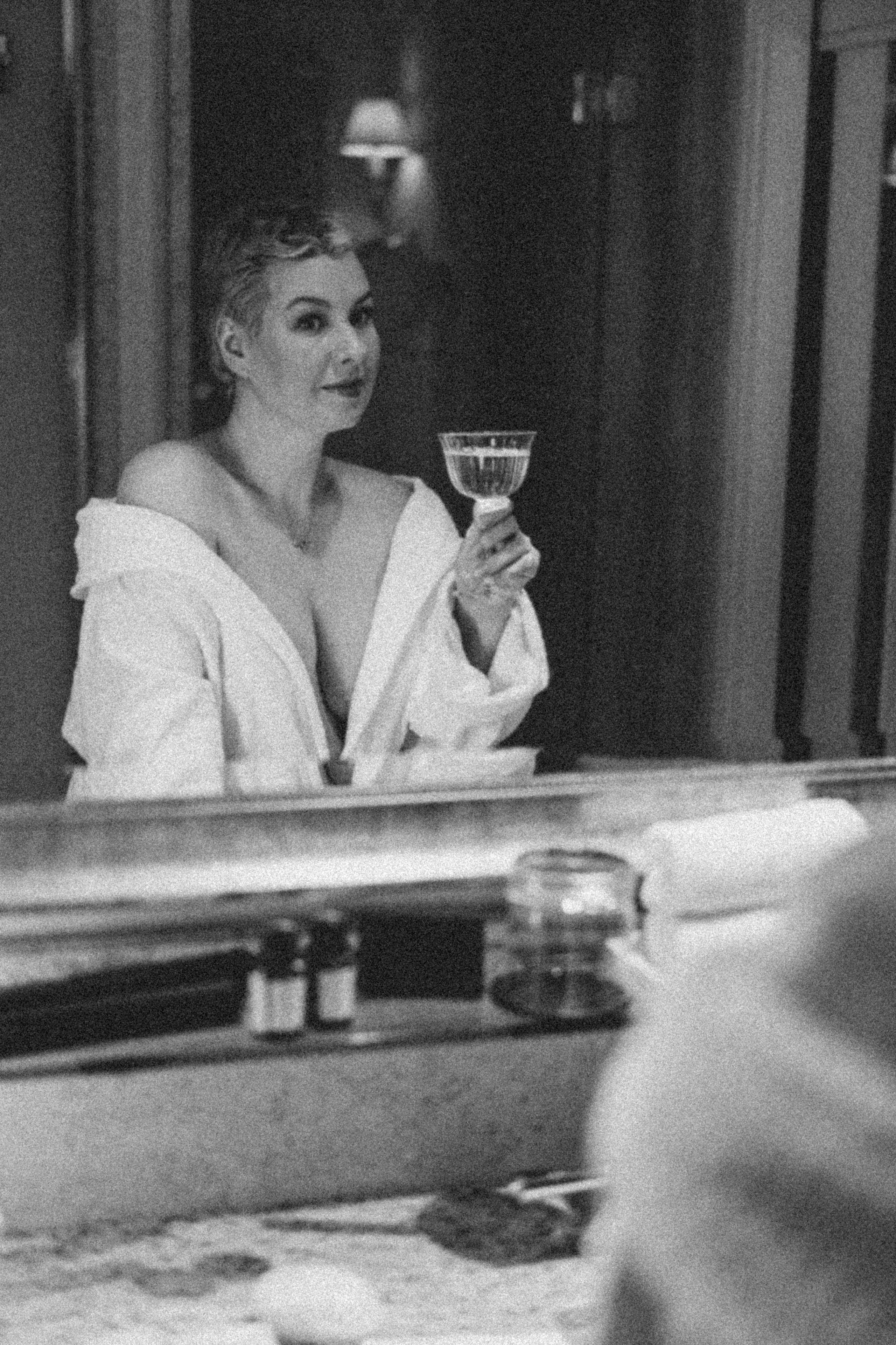 Victoria at the Four Seasons hotel. M Atelier | Art Portraits