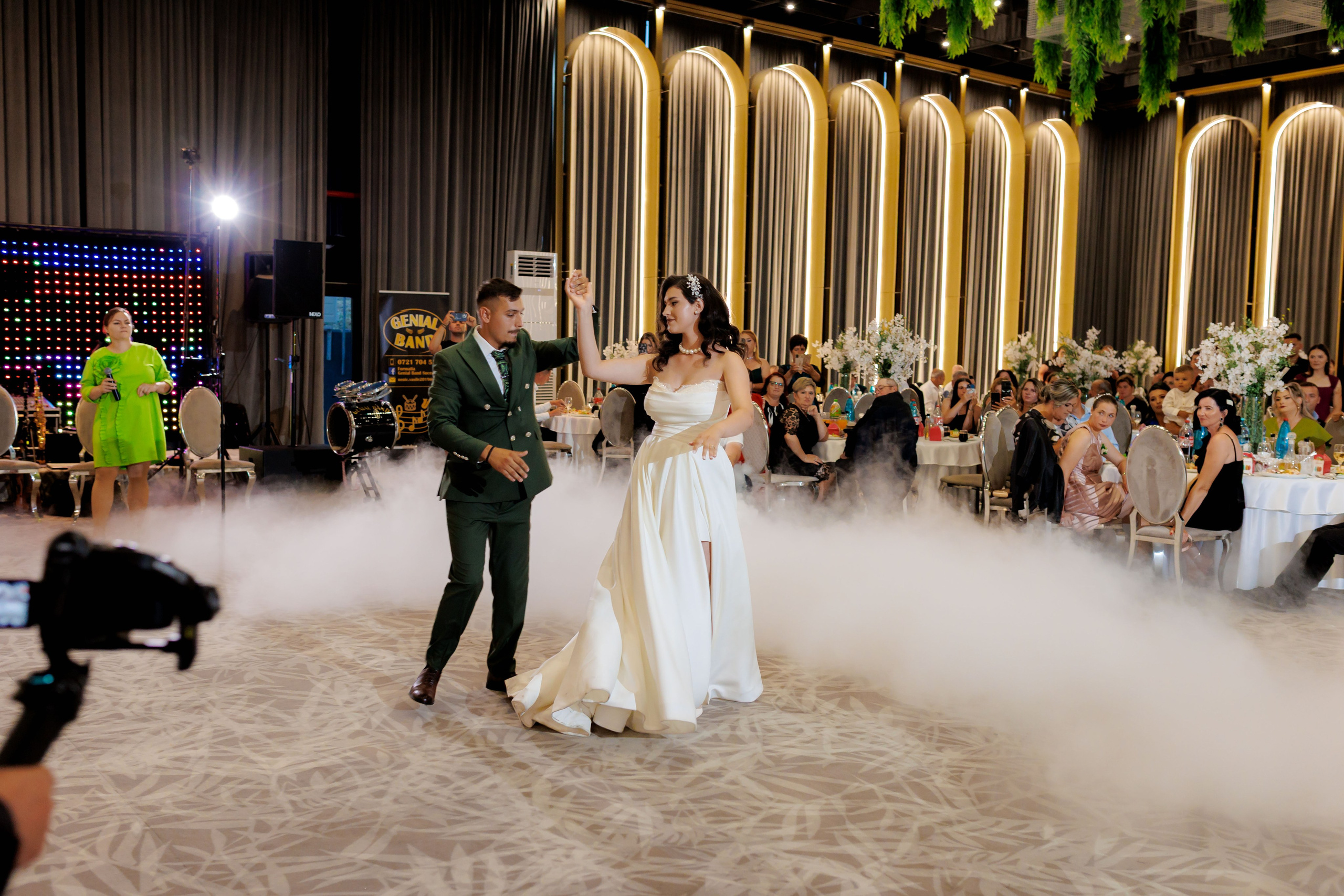Nunta Nicoleta & Răzvan | Fotografie & Videografie Profesională. Servicii foto-video profesionale, pentru momente de neuitat