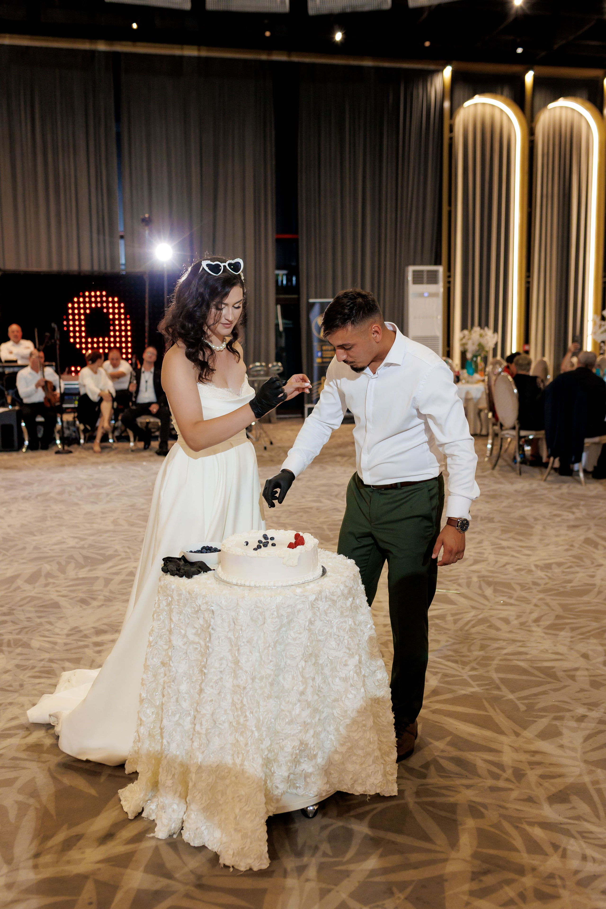 Nunta Nicoleta & Răzvan | Fotografie & Videografie Profesională. Servicii foto-video profesionale, pentru momente de neuitat