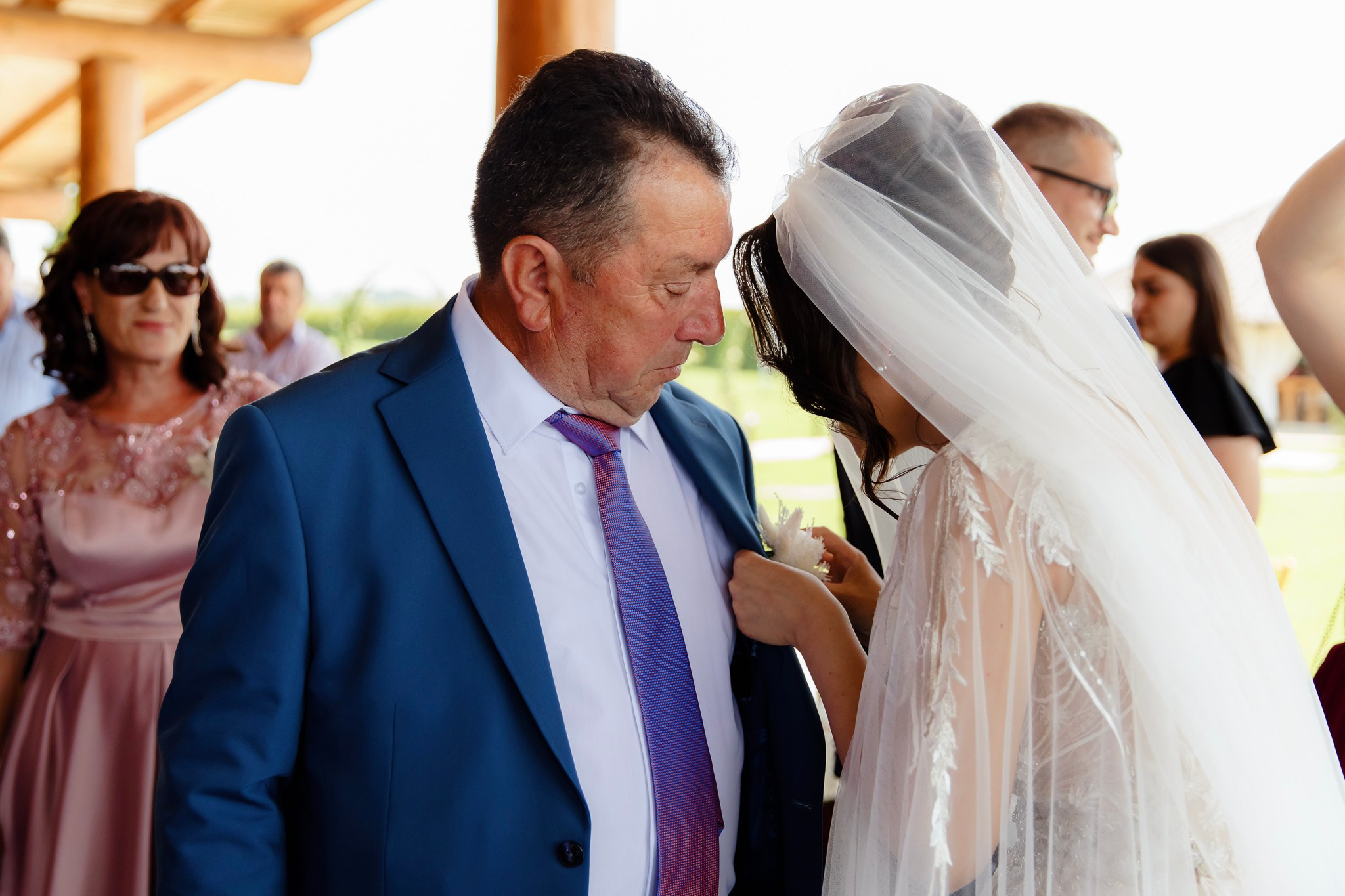 Ioana & Ionuț | Nuntă de poveste la Păstrăvăria Poiana din Mălini județul Suceava. Servicii foto-video profesionale, pentru momente de neuitat