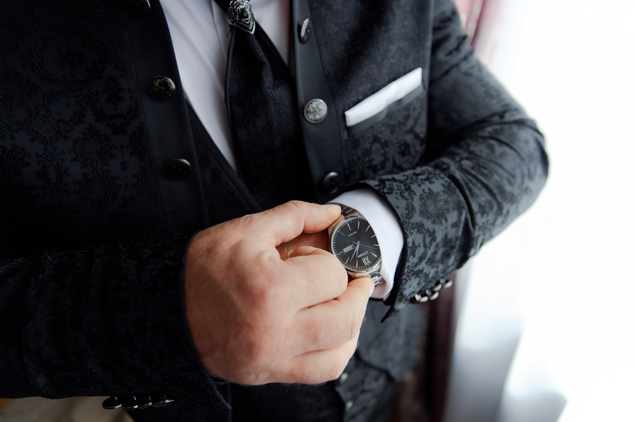 Mihai & Oana. Servicii foto-video profesionale, pentru momente de neuitat