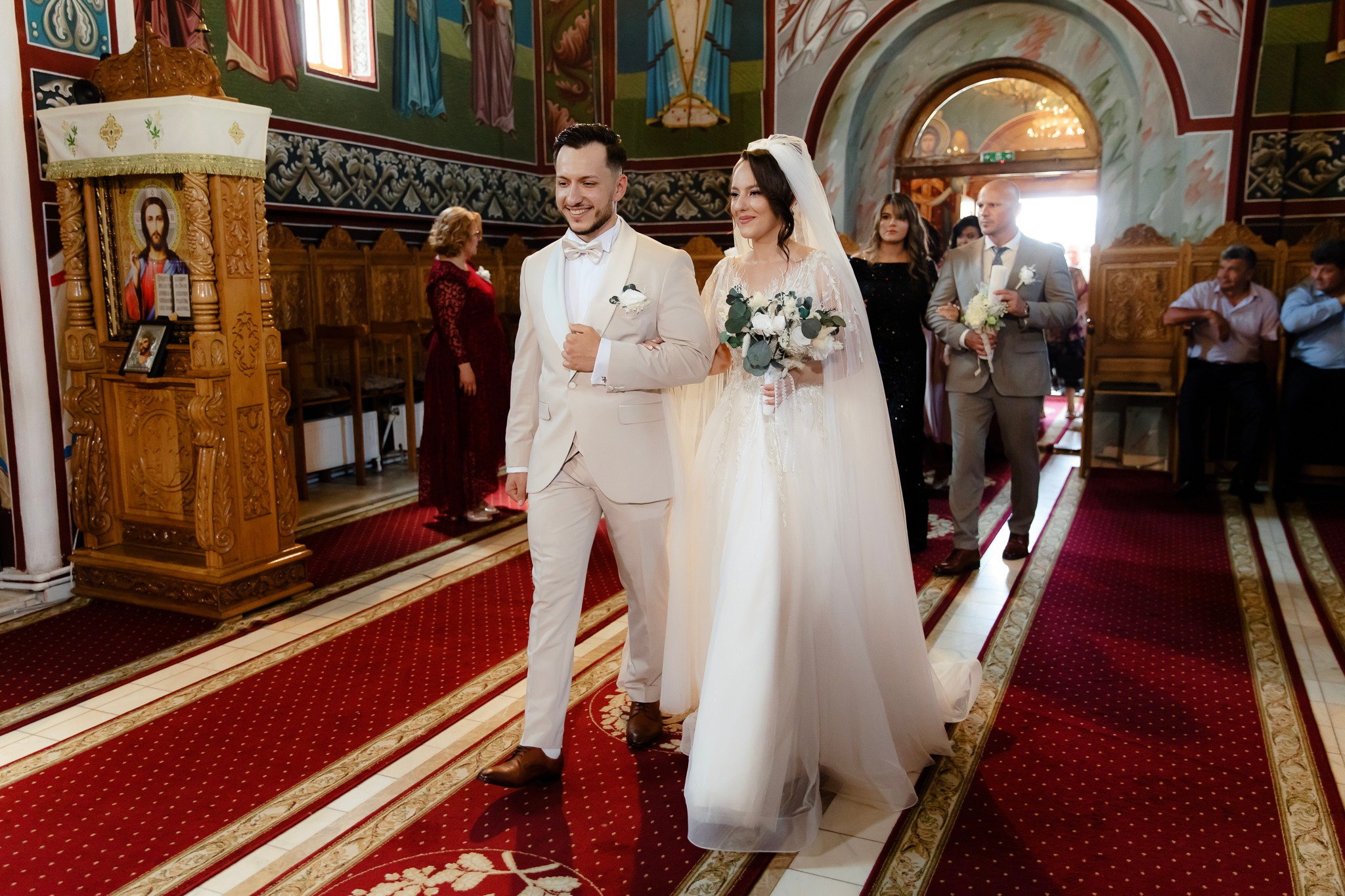 Ioana & Ionuț | Nuntă de poveste la Păstrăvăria Poiana din Mălini județul Suceava. Servicii foto-video profesionale, pentru momente de neuitat