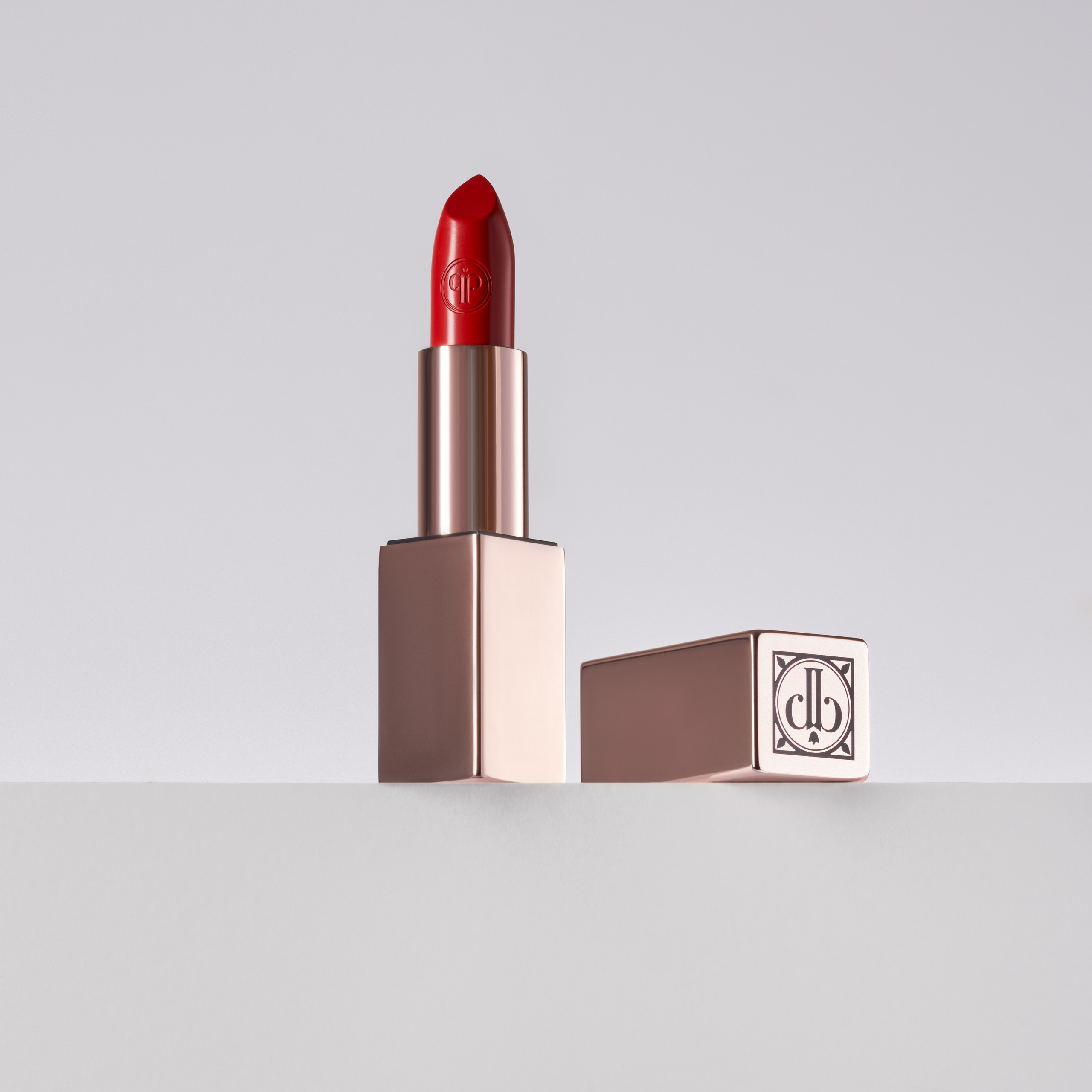 Cosmetics. Alireza Sahebi Photographer