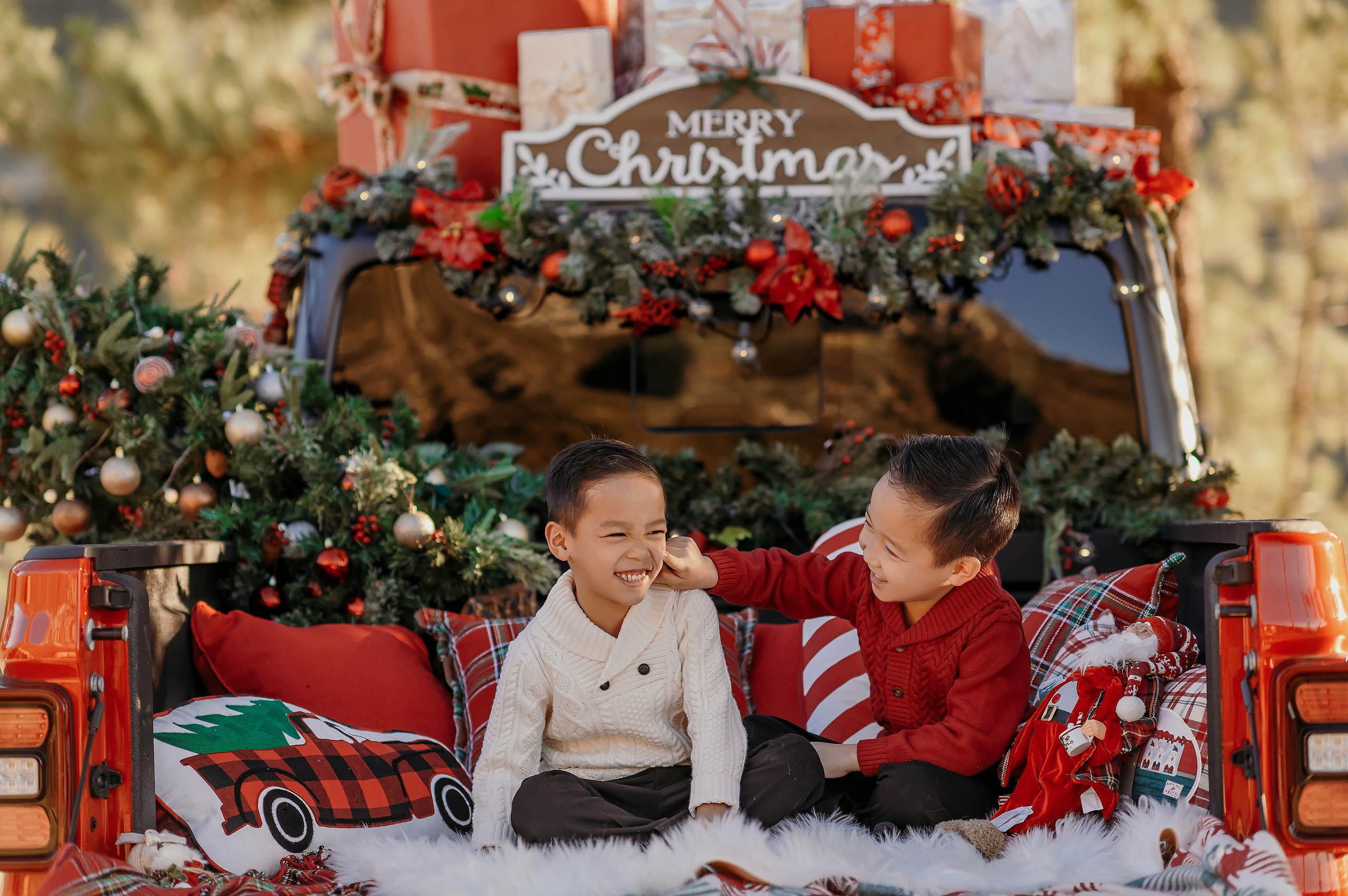 K. Wedding, maternity and family photographer in Charlotte Tasha Minn