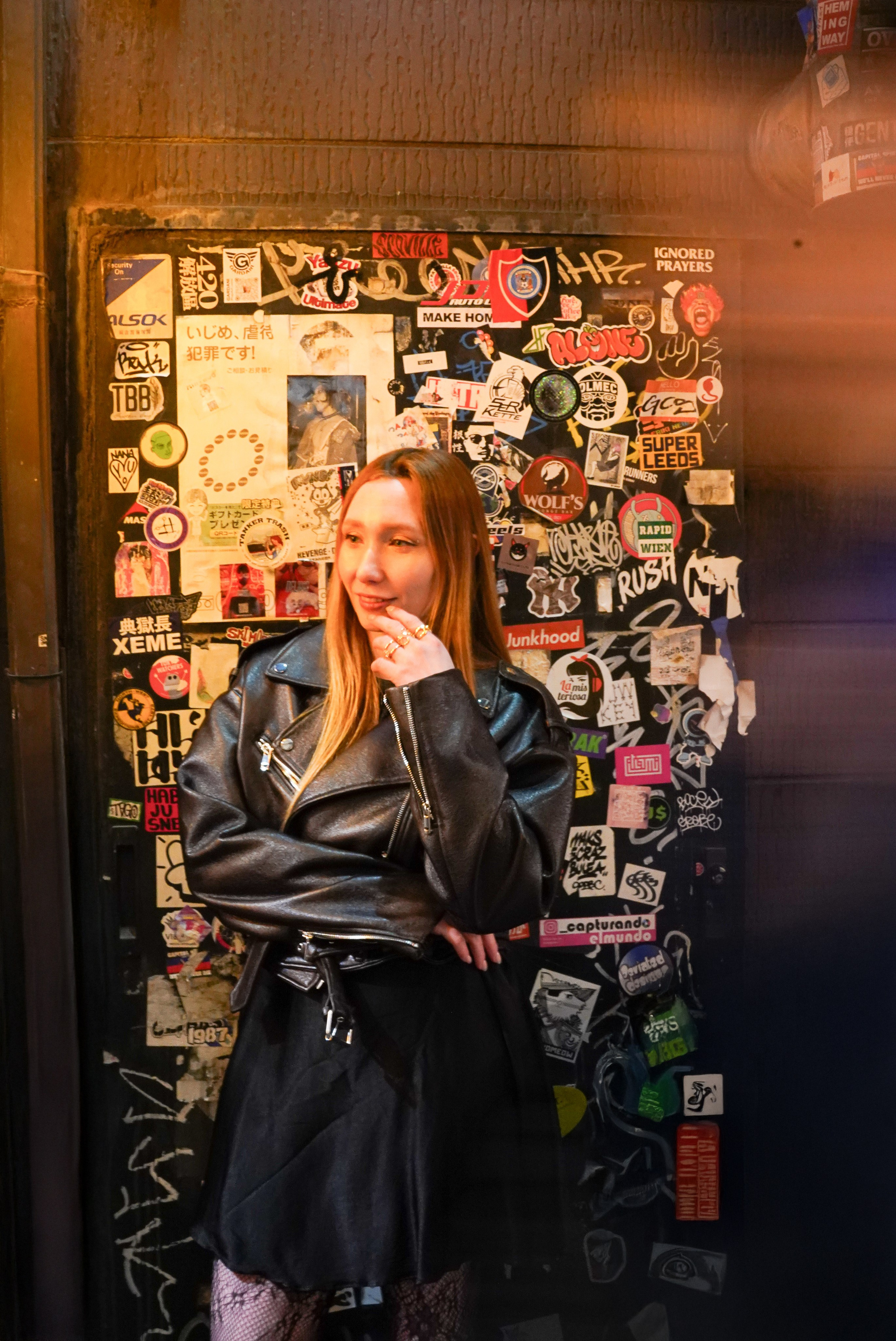 Вечерняя съёмка в Шинжуку. Фотограф в Токио Япония