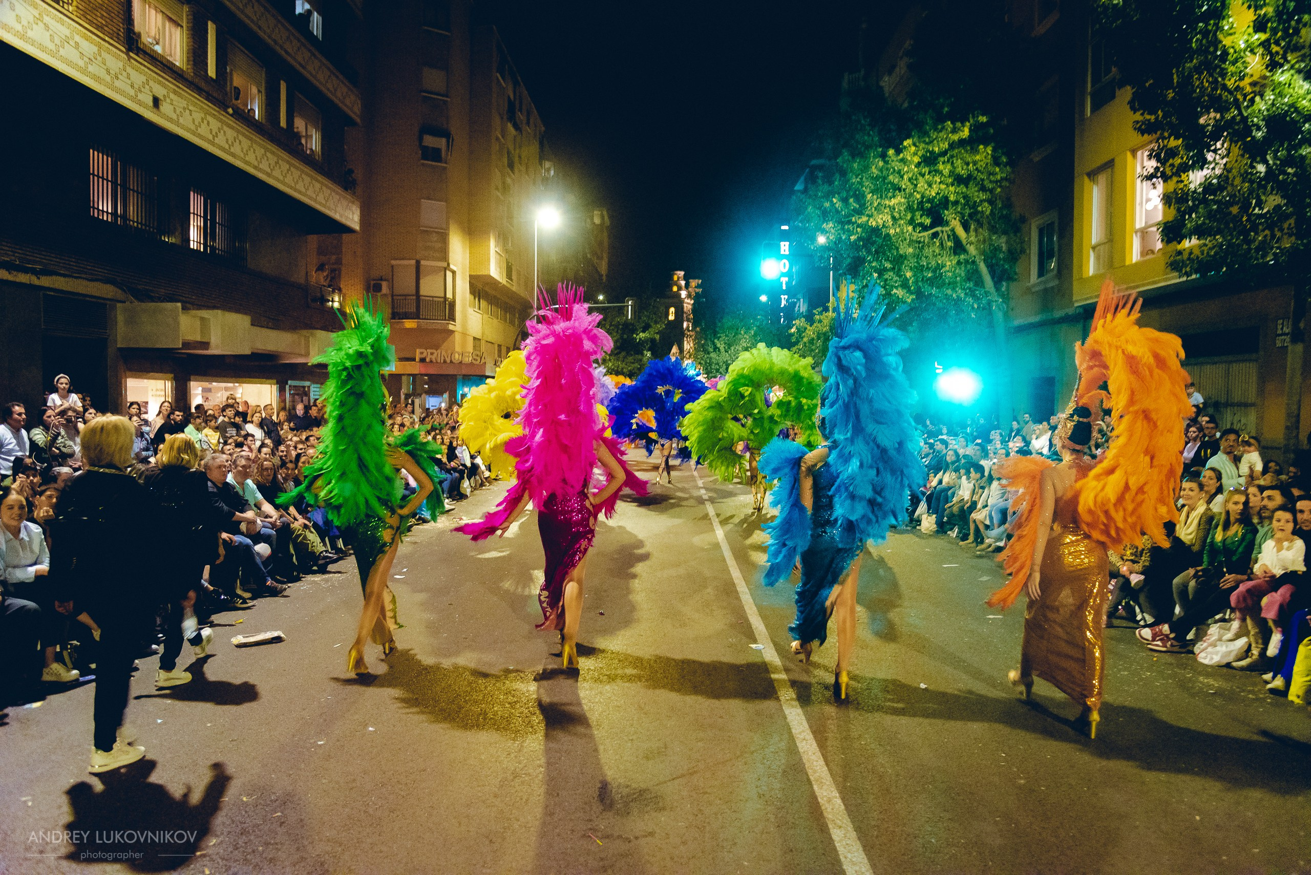 Photo report from the night carnival in Murcia | Reportage photographer Andrey Lukovnikov