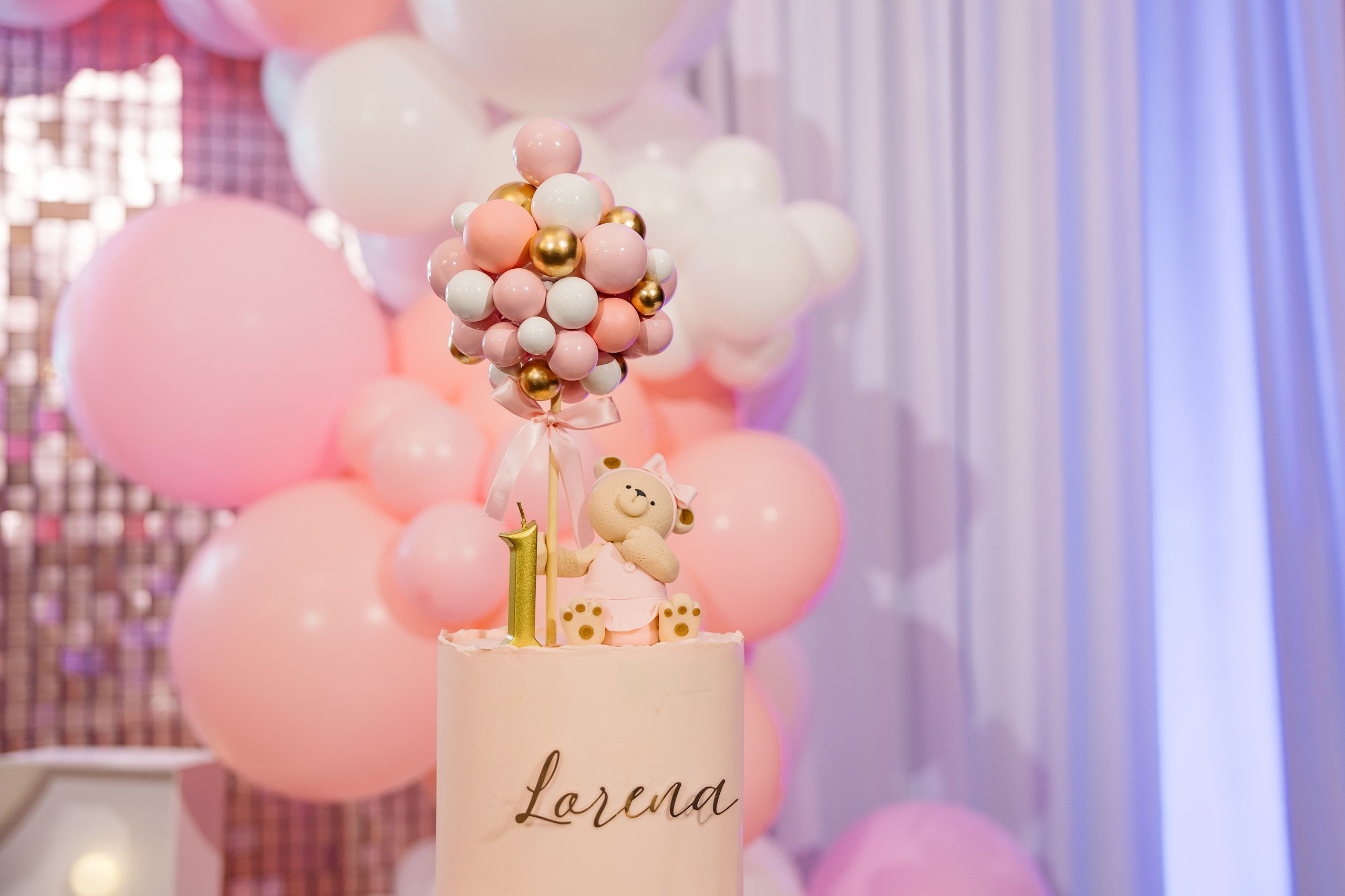 04.13.2025 First birthday. Wedding family event photographer in Chicago Nick Yushevich