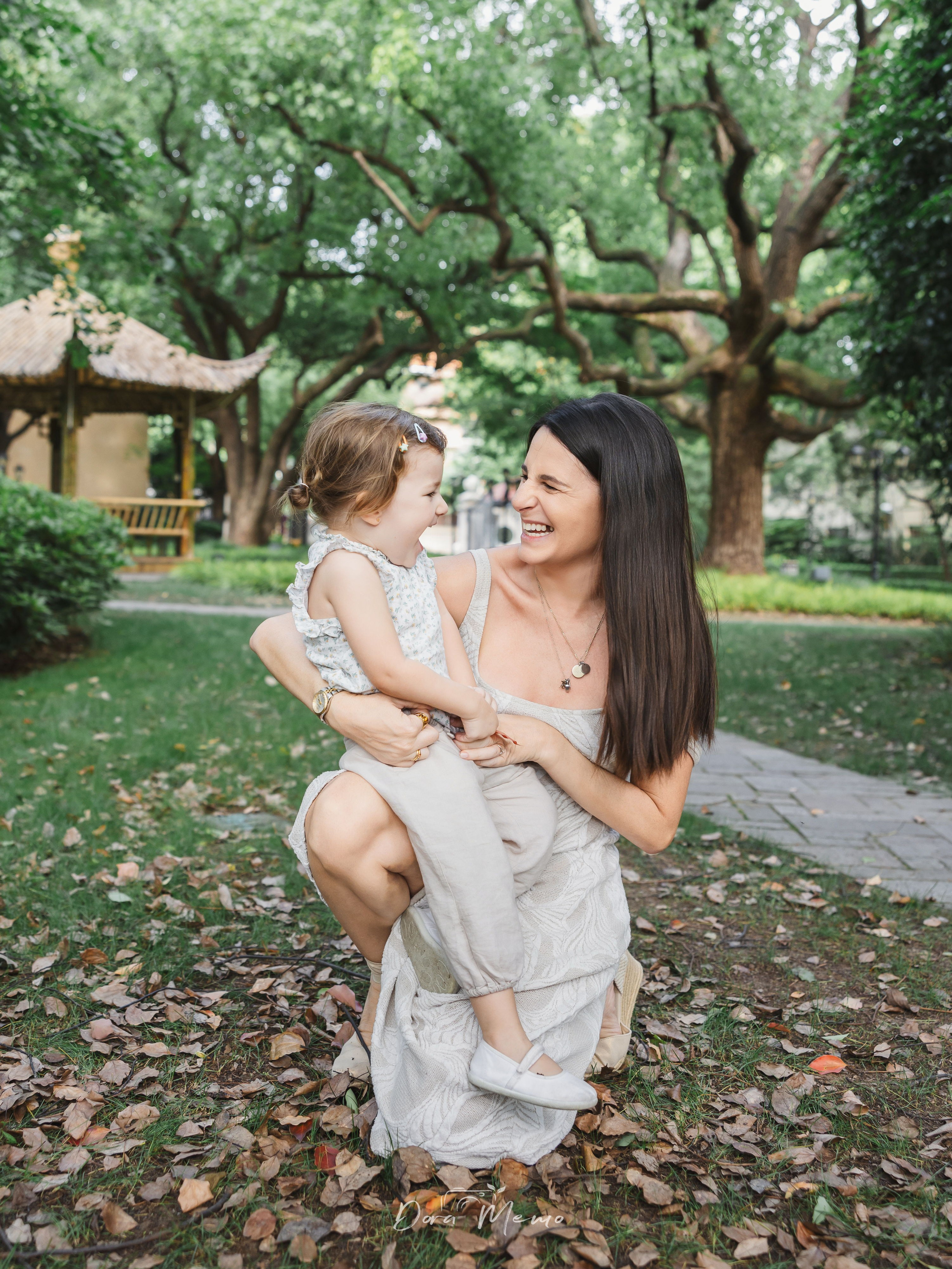 A Spanish Family of Six in Shanghai | Shanghai Family Photographer