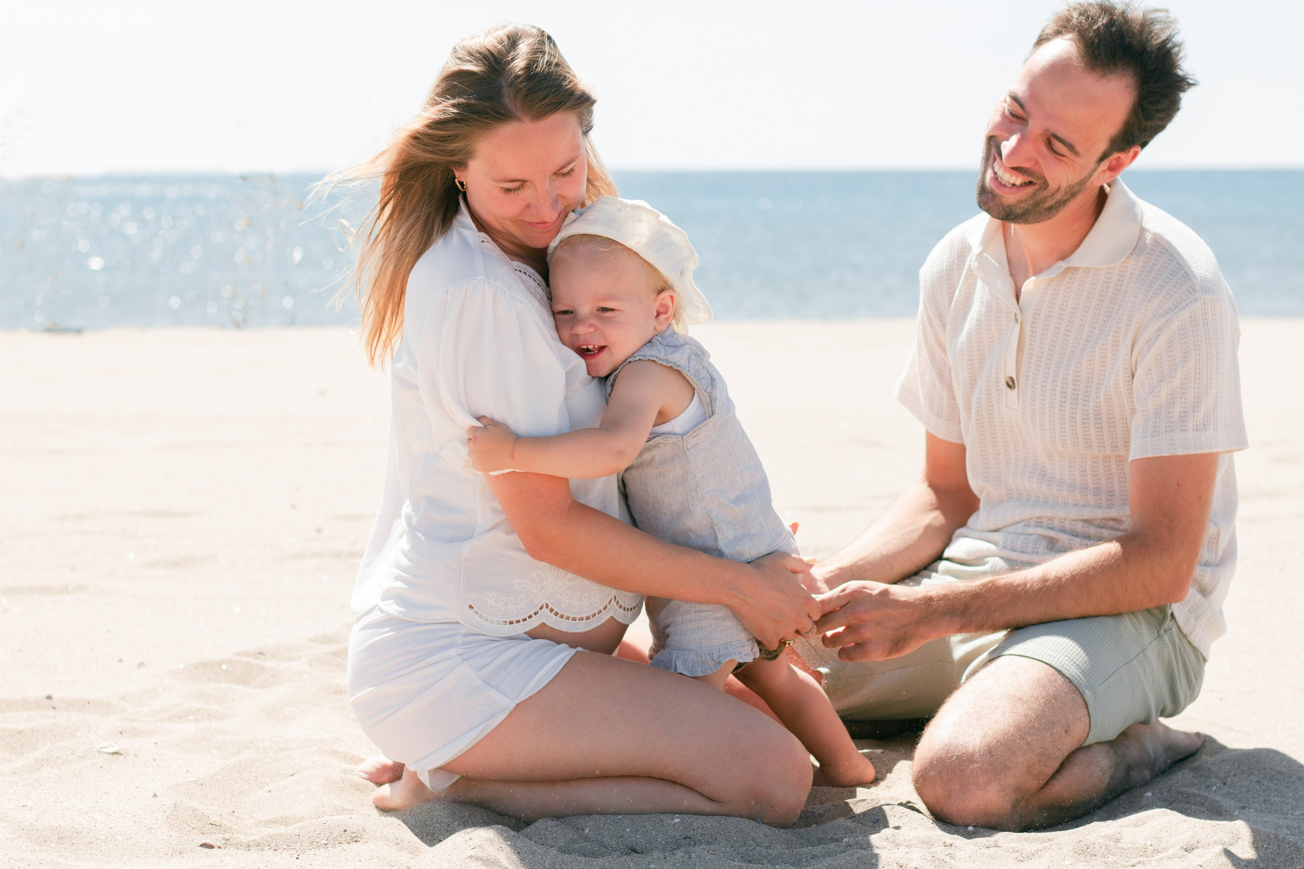 Elise et sa famille. Studio photo « Partage ton bonheur » – Photographe famille près de Châtellerault, Poitiers et Tours