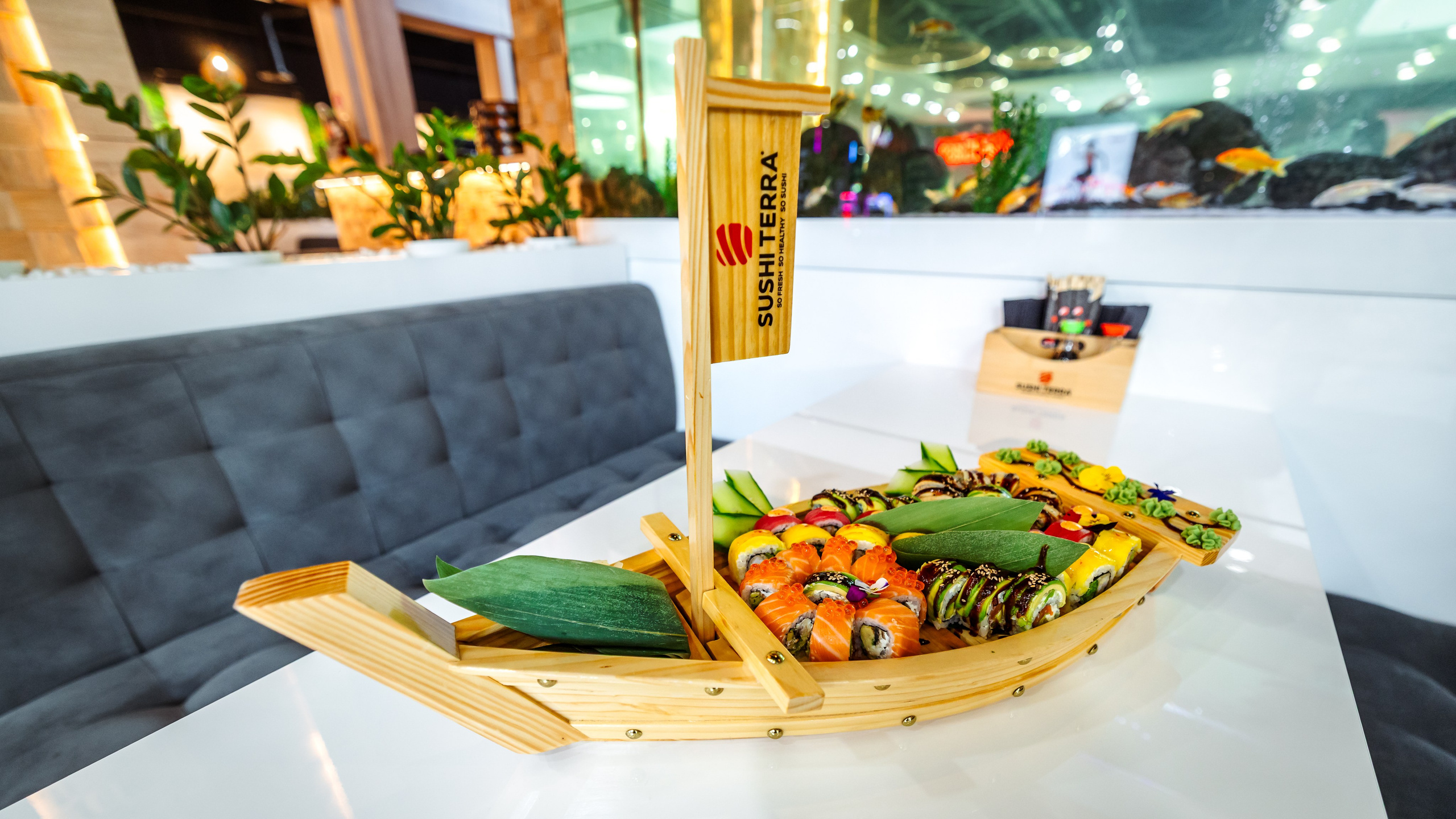 Sushi Terra. Marius Ciocan