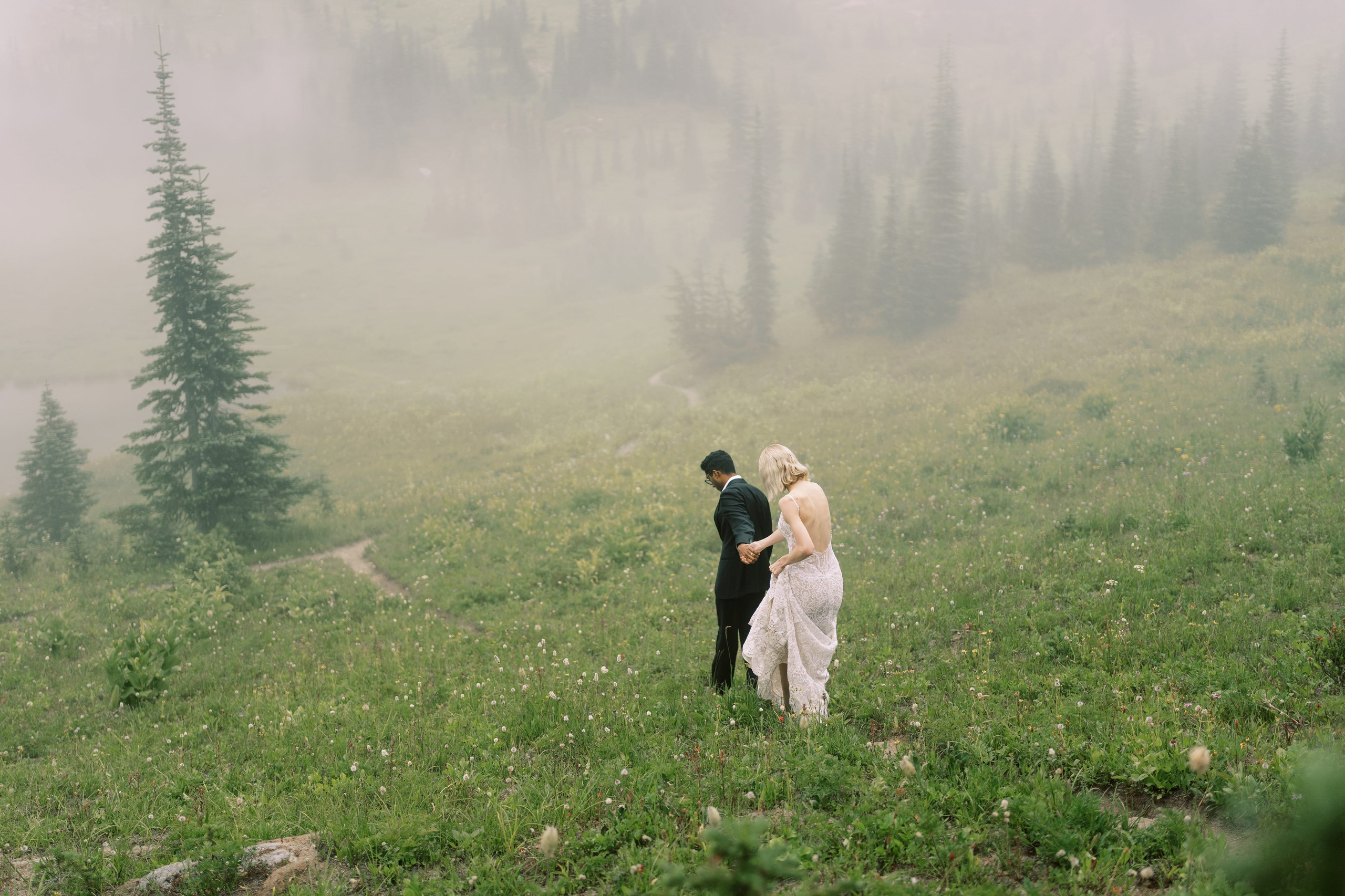 Rachel & Ryan Wedding photoshoot. August 2024. Little Tipsoo Lake, WA Day 2. EVAN ARISTOV WEDDING PHOTOGRAPHY — Seattle Wedding Photographer