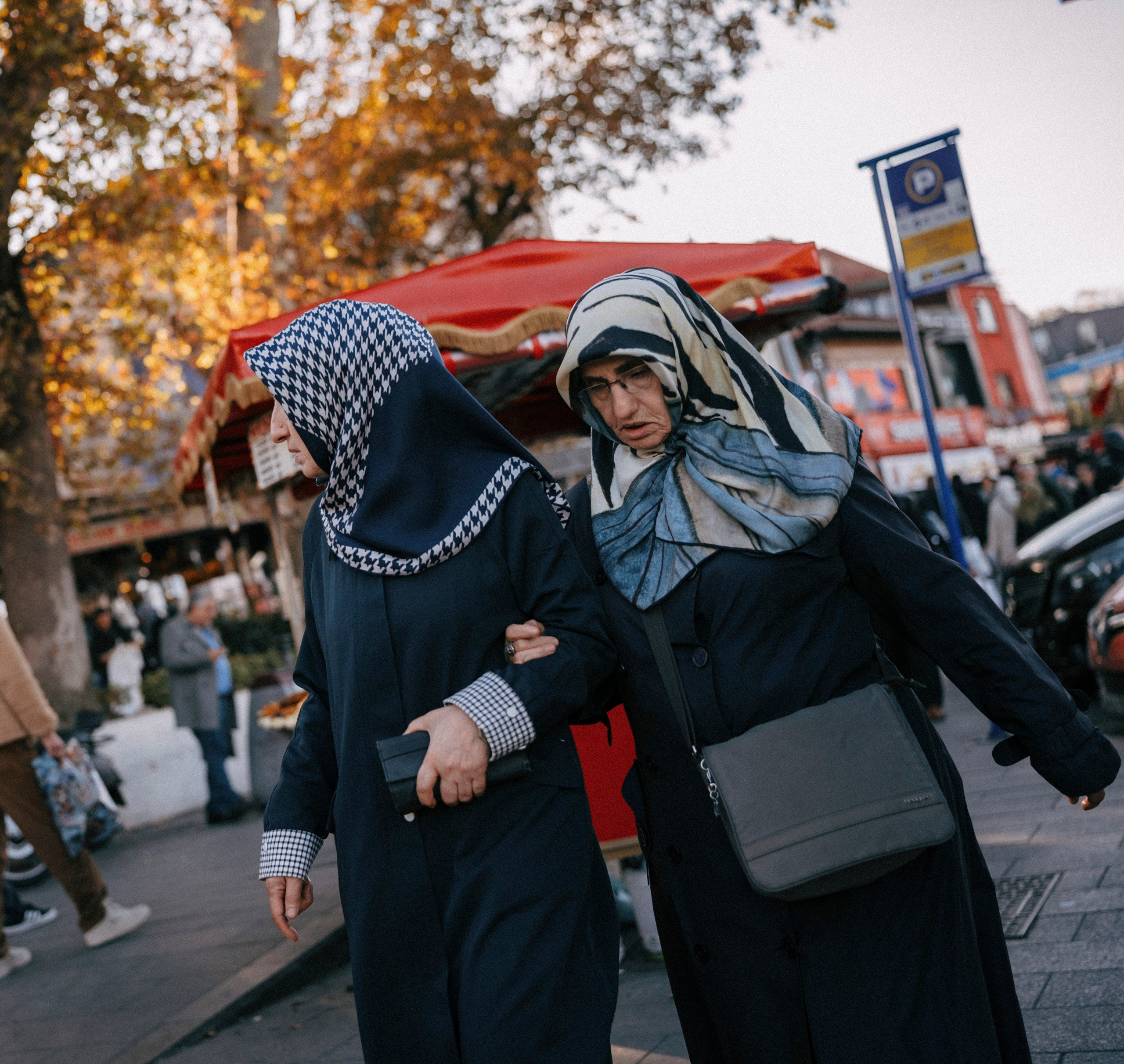 СТАМБУЛ. Стрит-фотография, полная абсурда, идиотизма и красоты