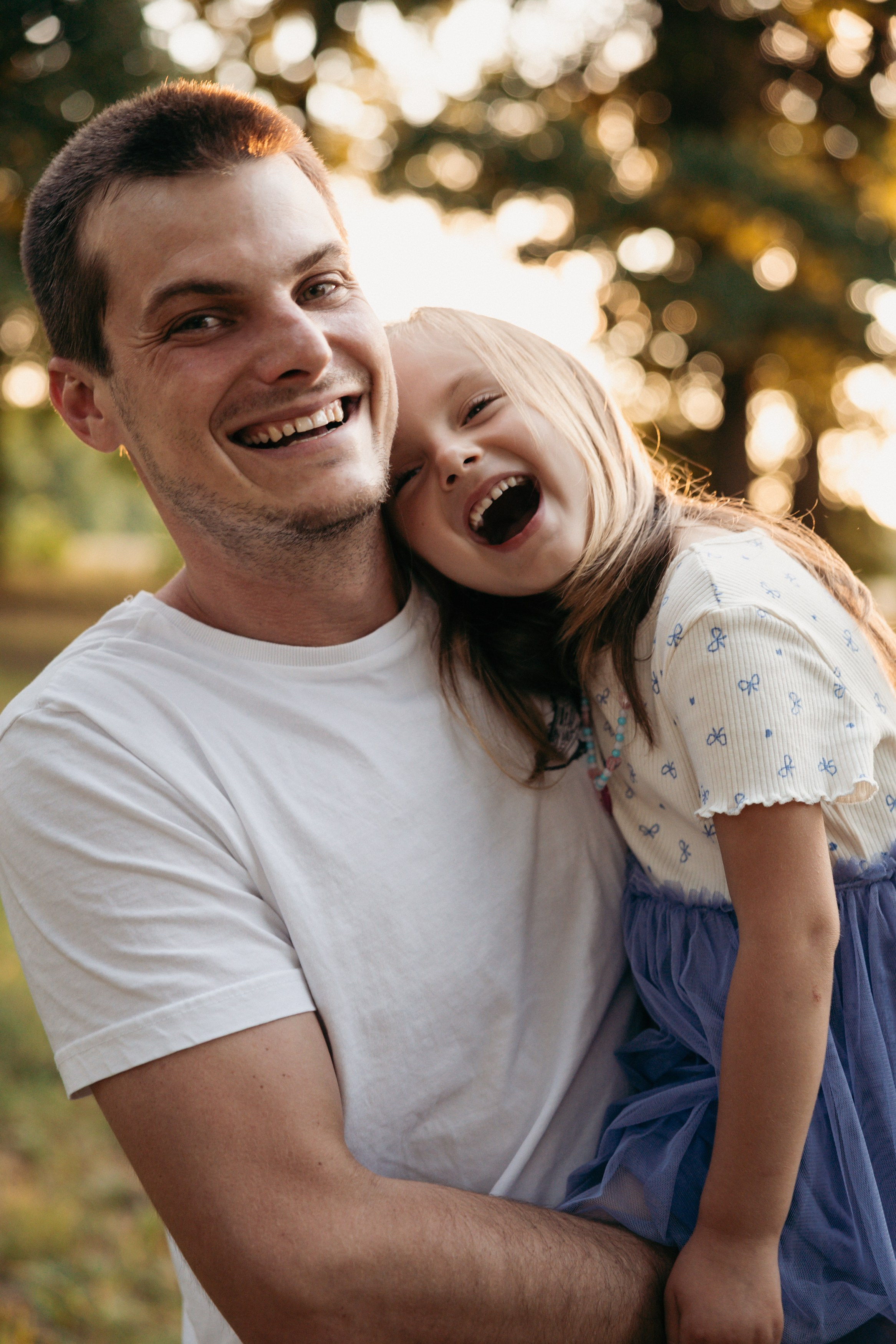 Family in the Park. Rodinná, těhotenská, newborn a lifestyle fotografka v Písku Oxana Telupilova