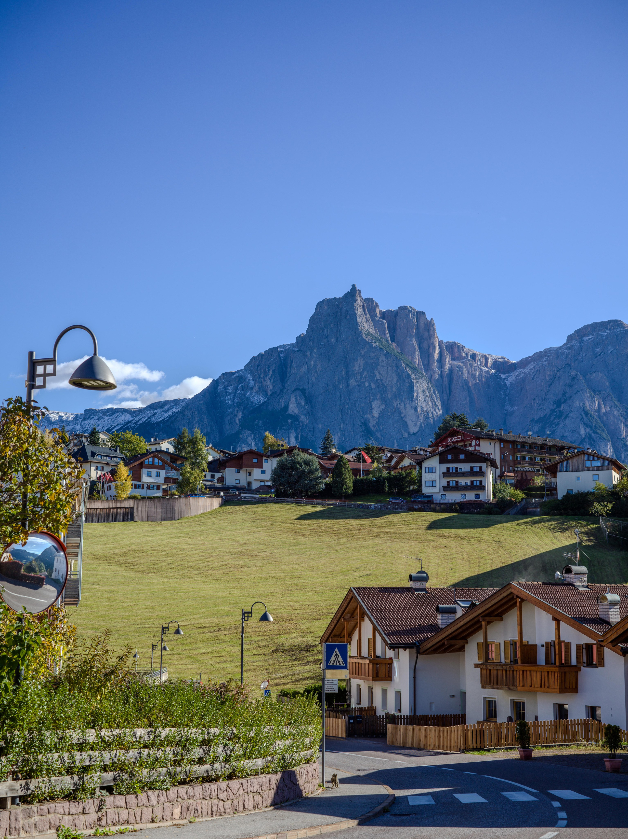 Street & Architecture Photography | Italy, Venice, Verona, Como, Garda, Dolomites. Ale Kor — Photographer in Italy | Lake Como, Lake Garda, Venice & Dolomites
